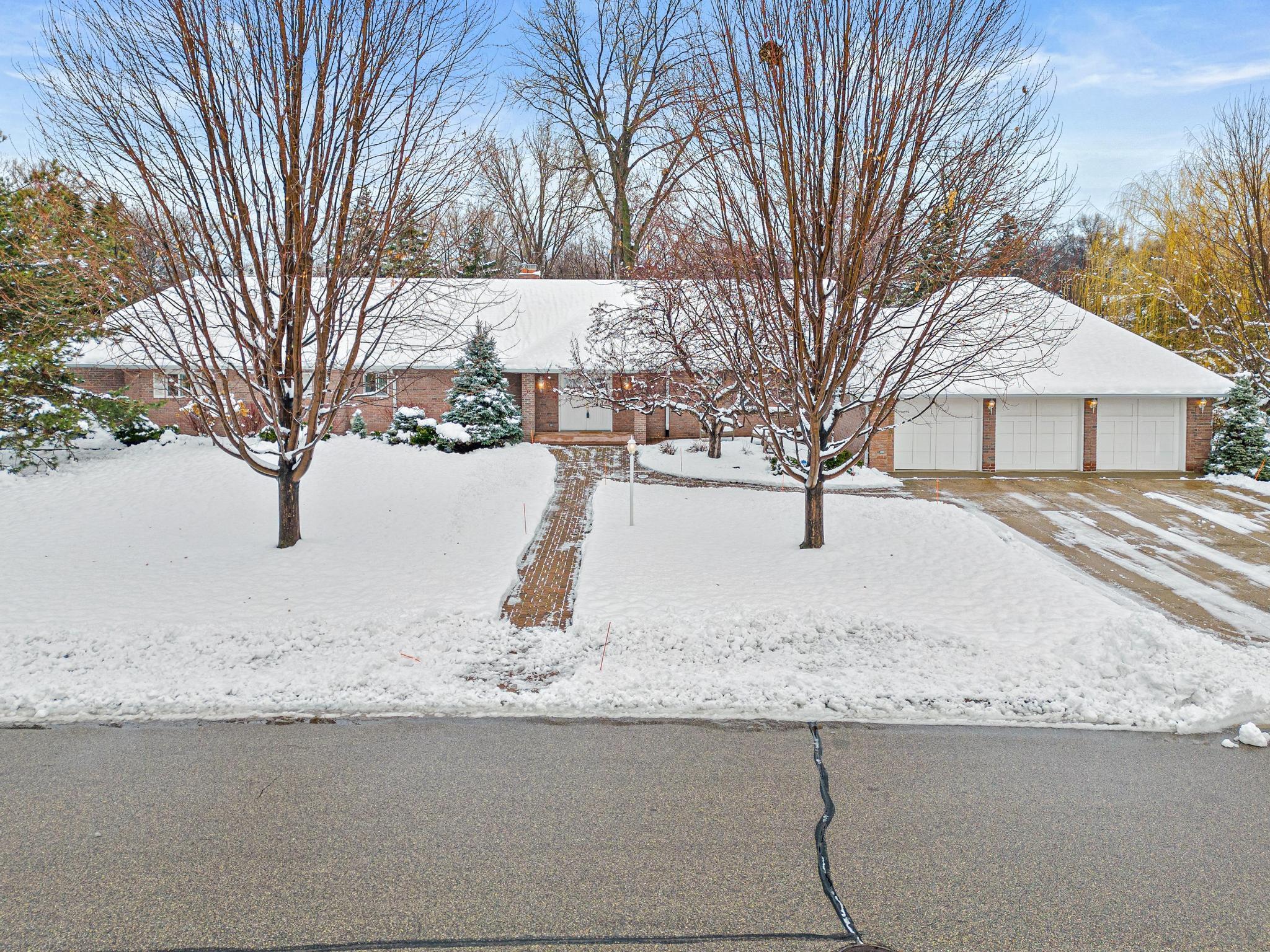 View of Residential at 1885 Gluek Lane, Roseville MN 55113, Roseville - Mike Wilen | Minnesota Team Real Estate