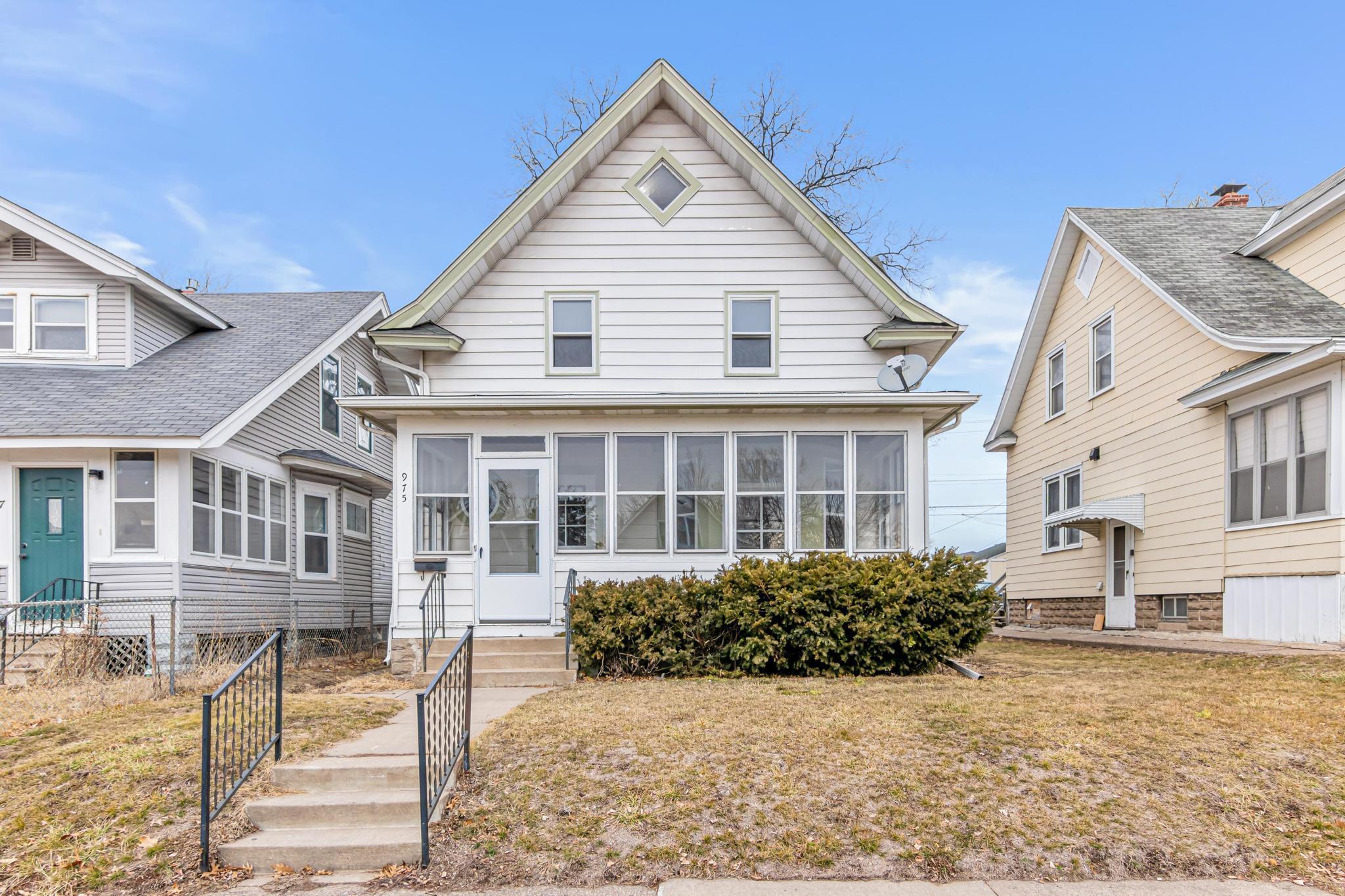 View of Residential at 975 Fuller Avenue, Saint Paul MN 55104, Saint Paul - Mike Wilen | Minnesota Team Real Estate