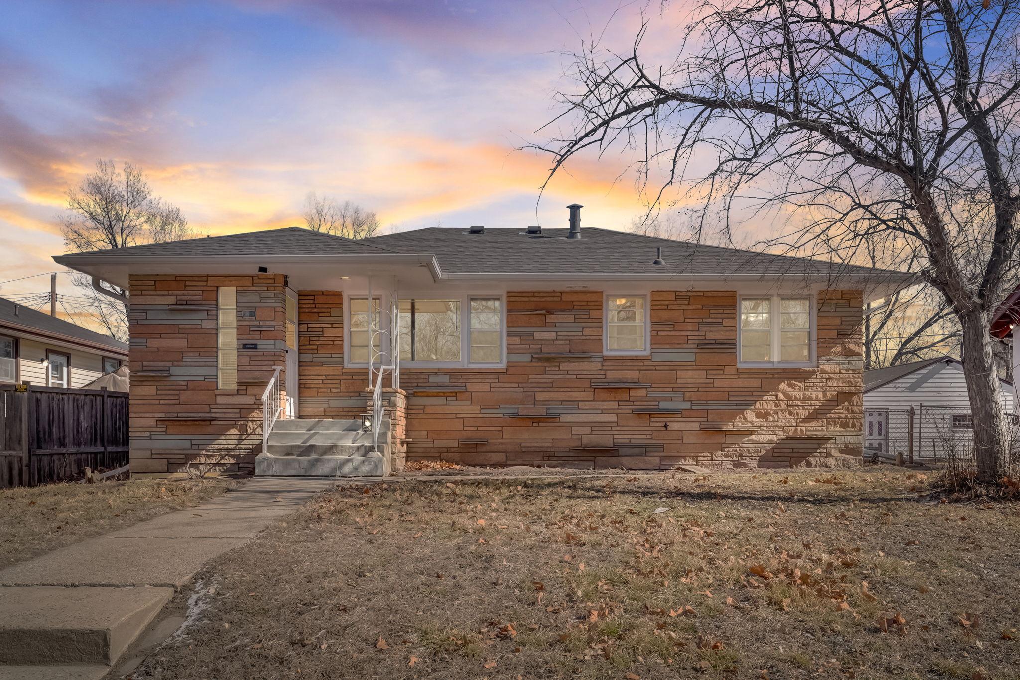 View of Residential at 2720 Irving Avenue, Minneapolis MN 55411, Minneapolis - Mike Wilen | Minnesota Team Real Estate