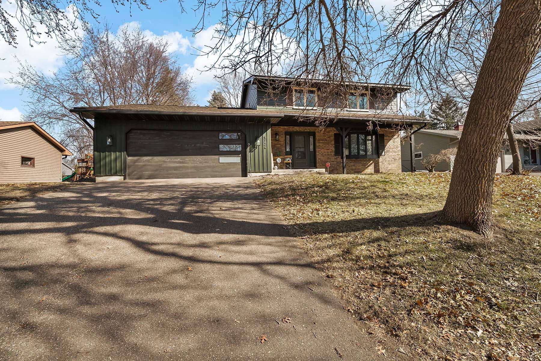 View of Residential at 4724 Laura Lane, Shoreview MN 55126, Shoreview - Mike Wilen | Minnesota Team Real Estate