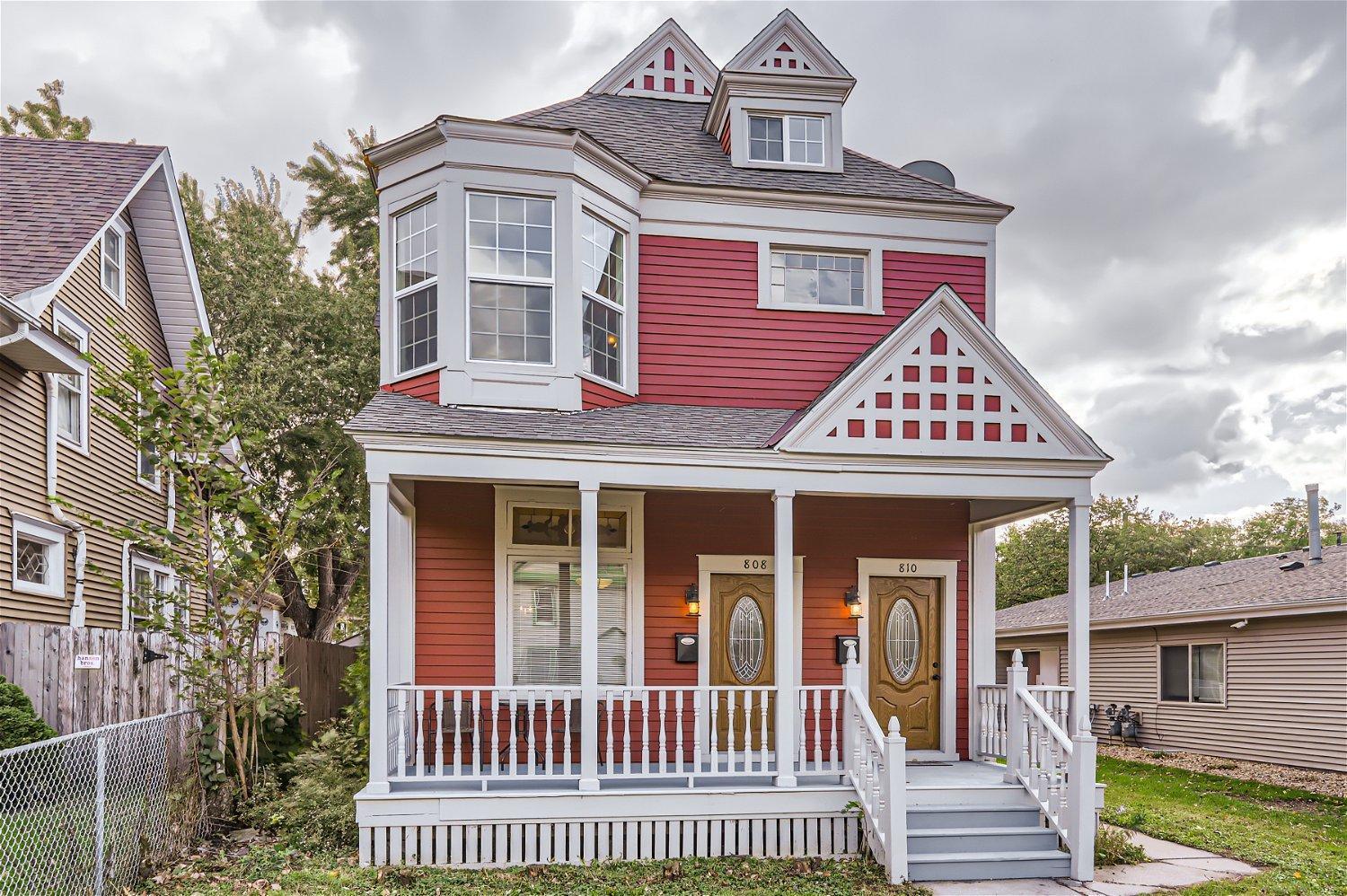 View of Residential Income at 808 Iglehart Avenue, Saint Paul MN 55104, Saint Paul - Mike Wilen | Minnesota Team Real Estate