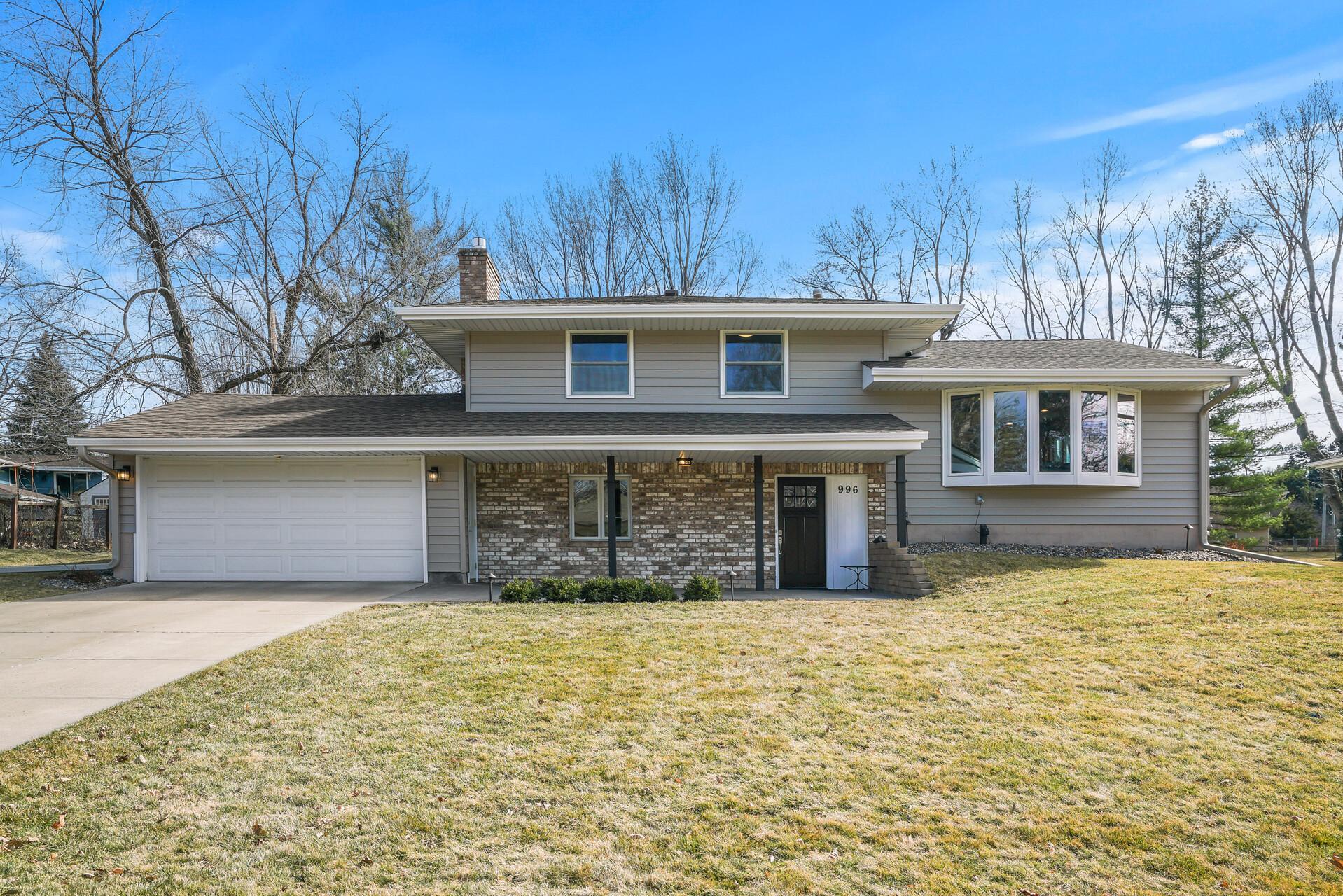 View of Residential at 996 Cottage Place, Roseville MN 55126, Roseville - Mike Wilen | Minnesota Team Real Estate