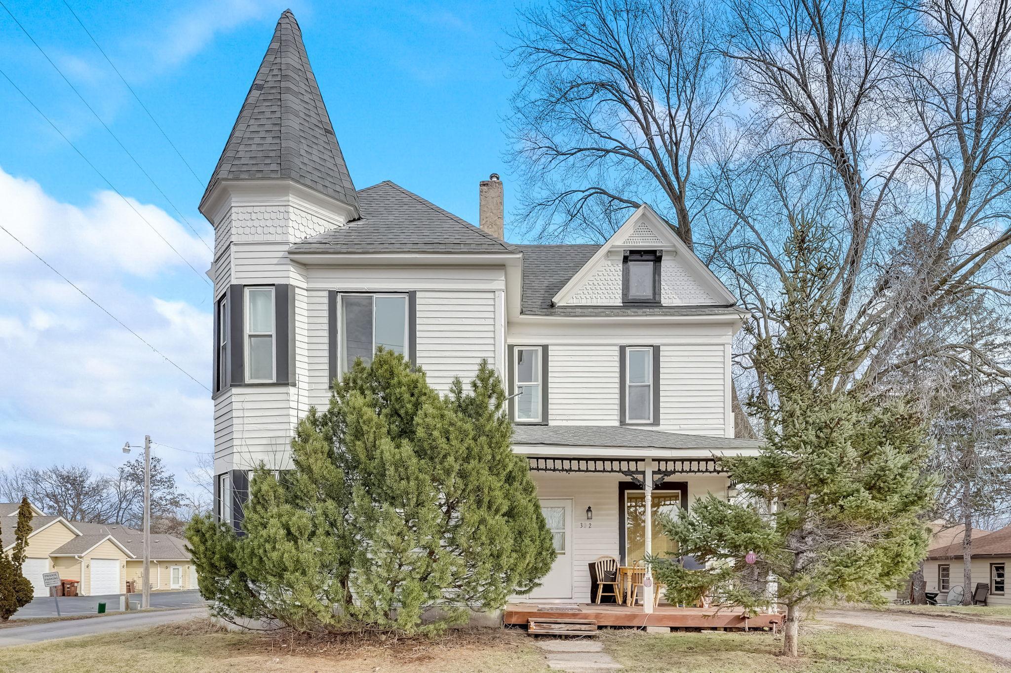 View of Residential Income at 302 4th Street, Waverly MN 55390, Waverly - Mike Wilen | Minnesota Team Real Estate
