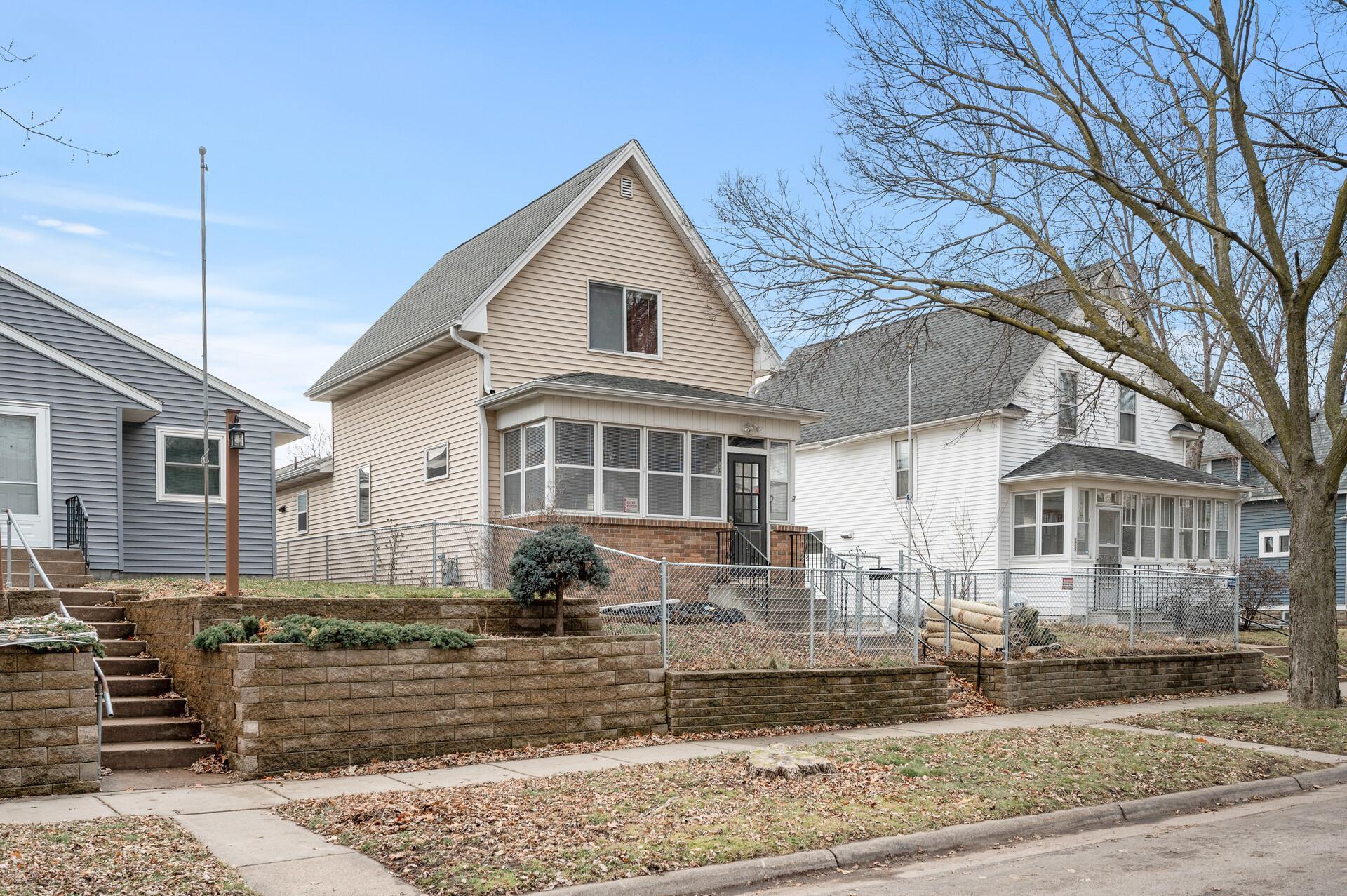 View of Residential at 686 Hyacinth Avenue, Saint Paul MN 55106, Saint Paul - Mike Wilen | Minnesota Team Real Estate