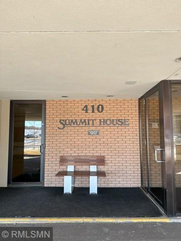 View of Residential at 410 Groveland Avenue #2002, Minneapolis MN 55403, Minneapolis - Mike Wilen | Minnesota Team Real Estate