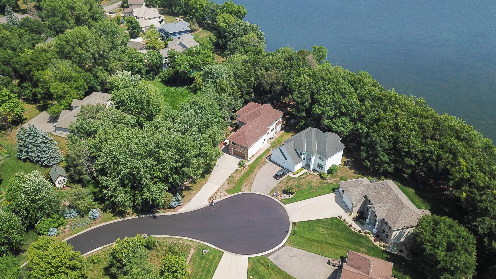 View of Residential at 17176 Padons Drive, Eden Prairie MN 55346, Eden Prairie - Mike Wilen | Minnesota Team Real Estate