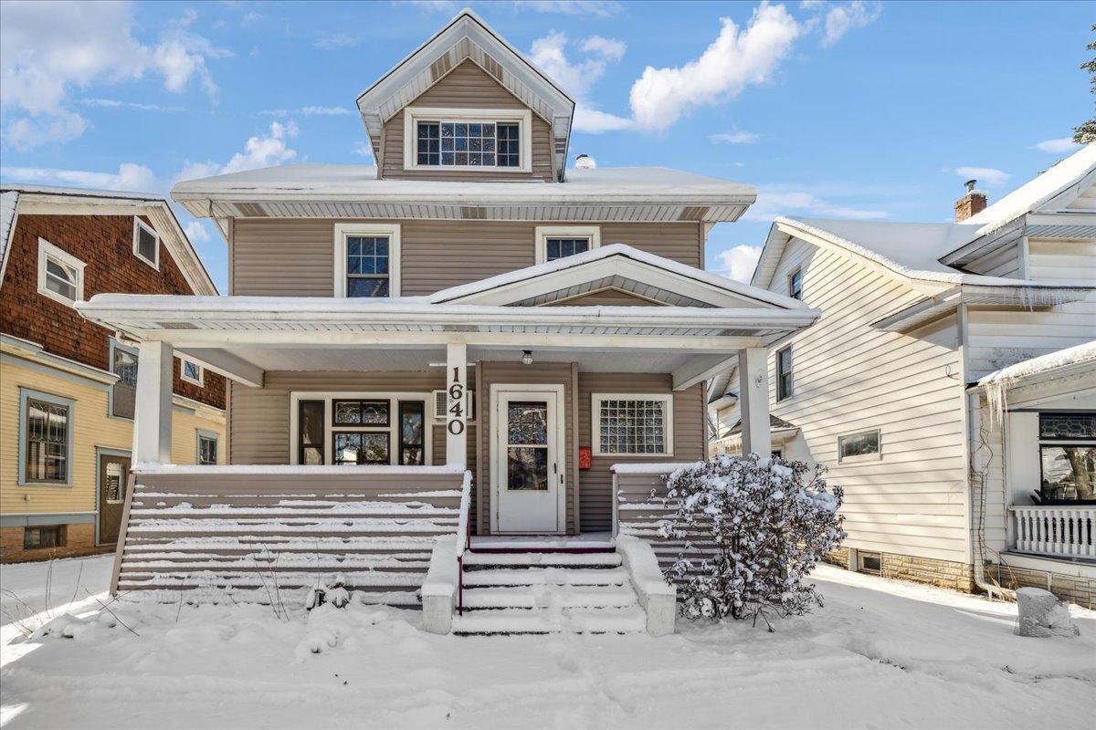 View of Residential at 1640 Laurel Avenue, Saint Paul MN 55104, Saint Paul - Mike Wilen | Minnesota Team Real Estate