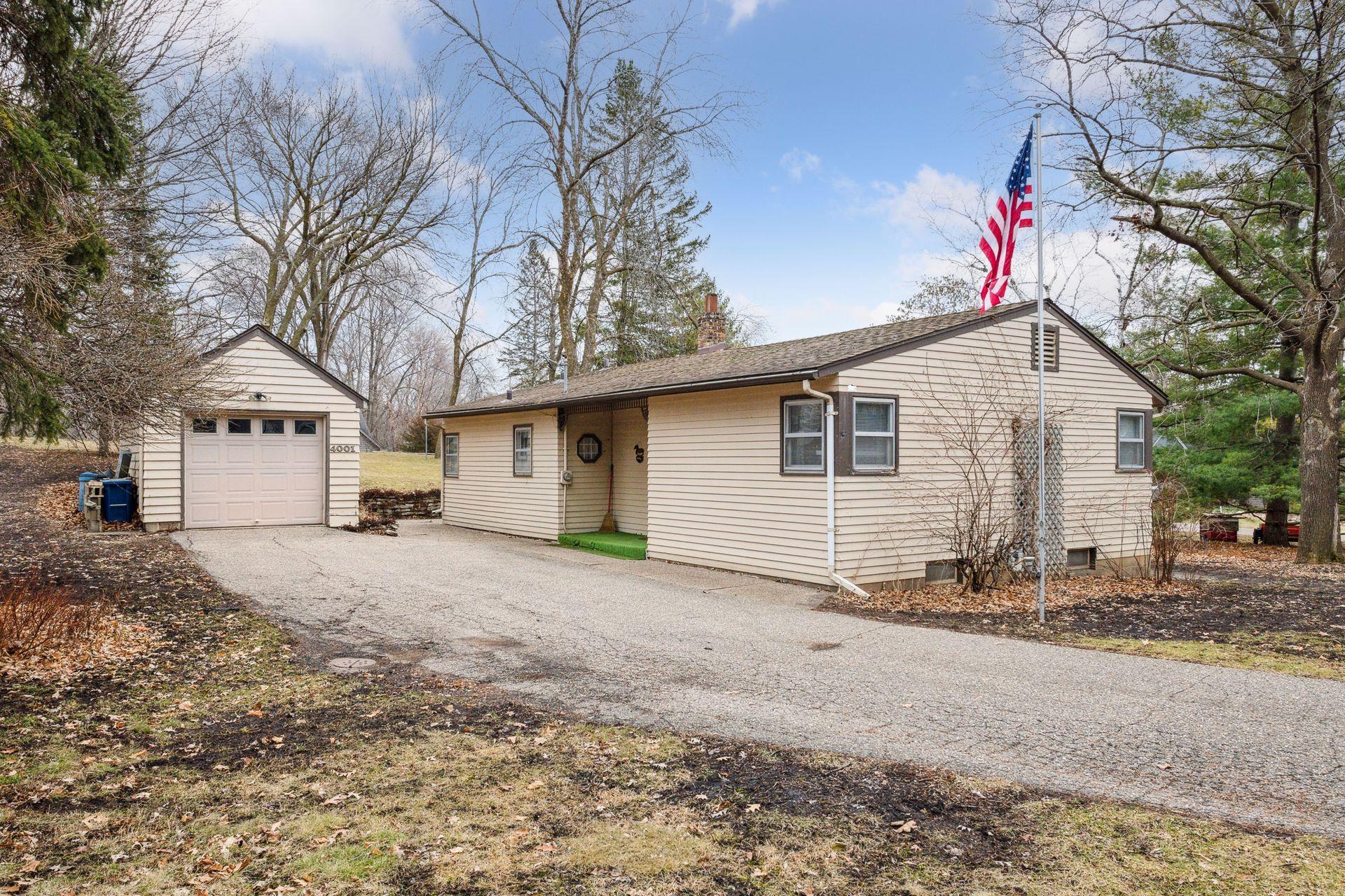 View of Residential at 4001 Tonkawood Road, Minnetonka MN 55345, Minnetonka - Mike Wilen | Minnesota Team Real Estate