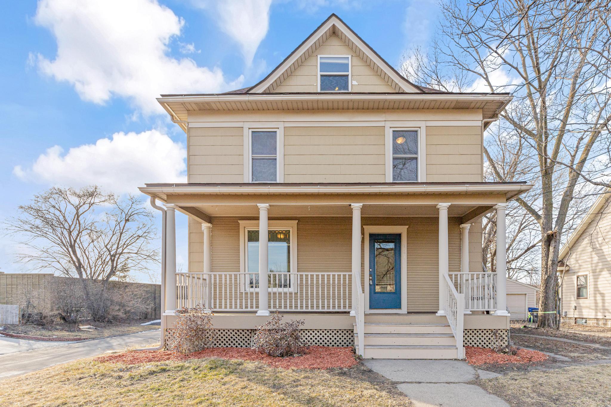 View of Residential at 921 Cromwell Avenue, Saint Paul MN 55114, Saint Paul - Mike Wilen | Minnesota Team Real Estate