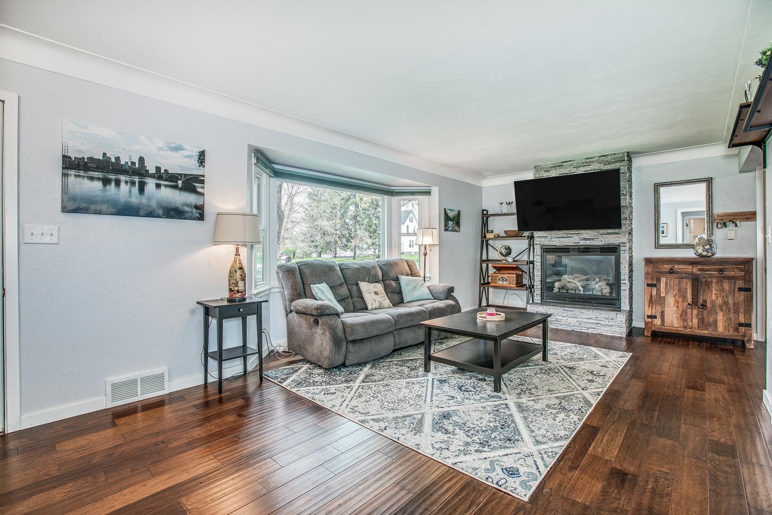 View of Residential at 2197 Haddington Road, Roseville MN 55113, Roseville - Mike Wilen | Minnesota Team Real Estate
