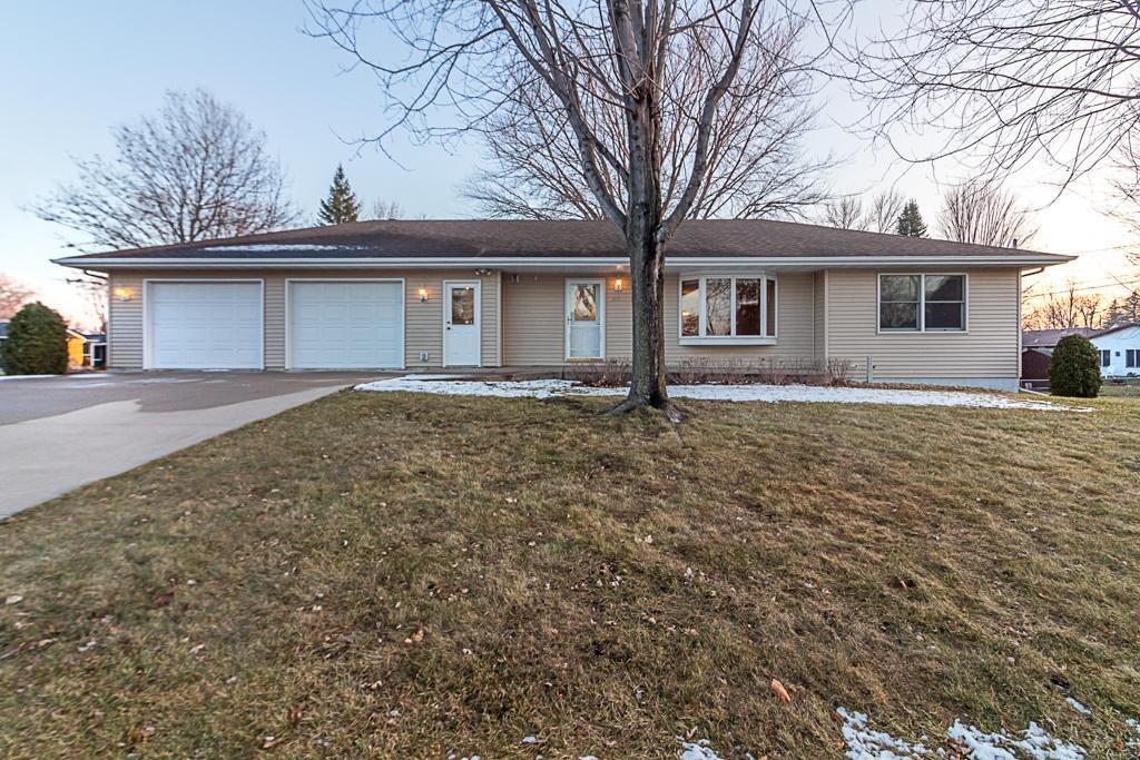 View of Residential at 325 Woodlawn Street, Le Center MN 56057, Le Center - Mike Wilen | Minnesota Team Real Estate