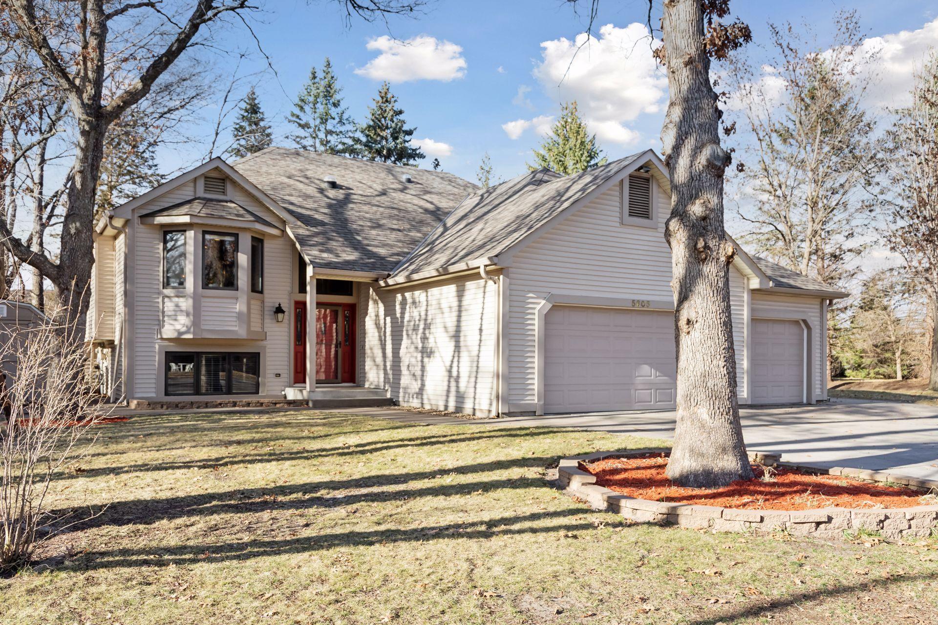 View of Residential at 5605 Royal Oaks Drive, Shoreview MN 55126, Shoreview - Mike Wilen | Minnesota Team Real Estate
