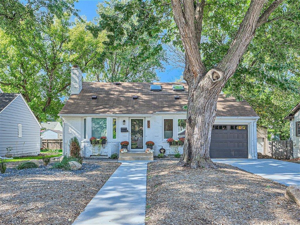 View of Residential at 4052 Xenwood Avenue, Saint Louis Park MN 55416, Saint Louis Park - Mike Wilen | Minnesota Team Real Estate