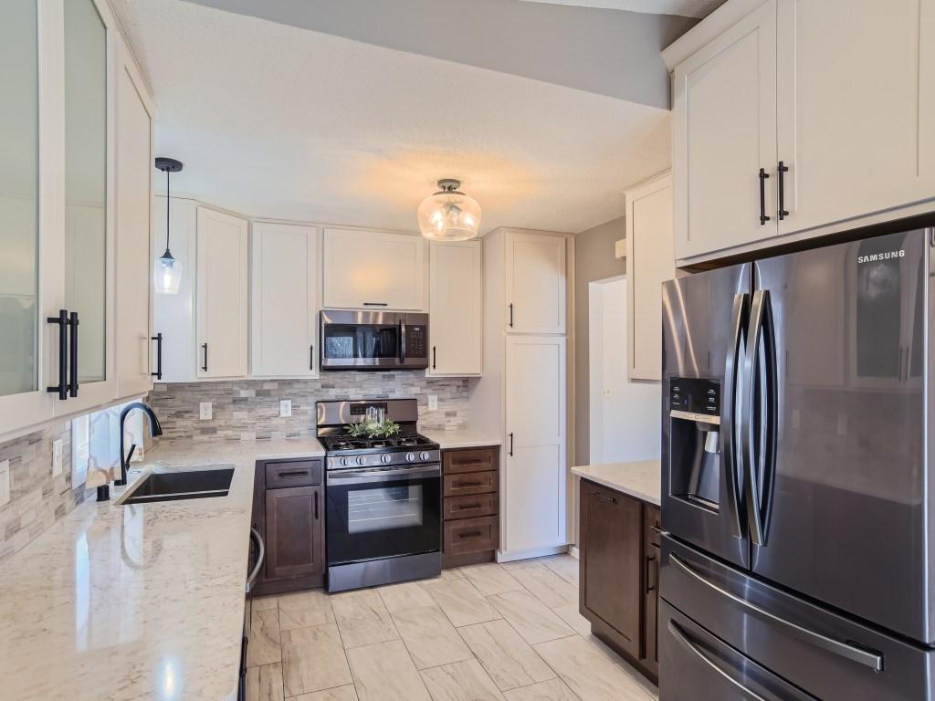 View of Residential at 5225 77th Avenue, Brooklyn Park MN 55443, Brooklyn Park - Mike Wilen | Minnesota Team Real Estate