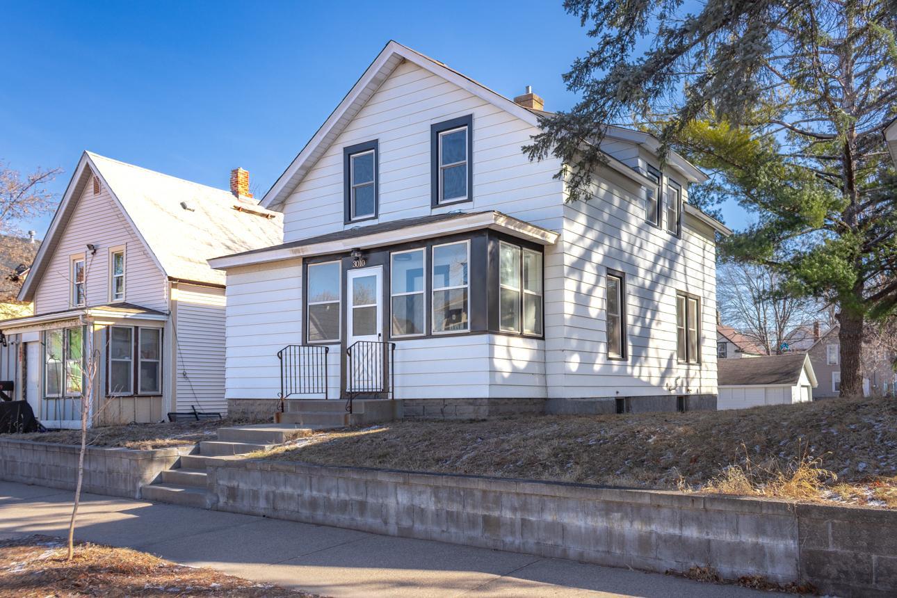 View of Residential at 3010 Thomas Avenue, Minneapolis MN 55411, Minneapolis - Mike Wilen | Minnesota Team Real Estate