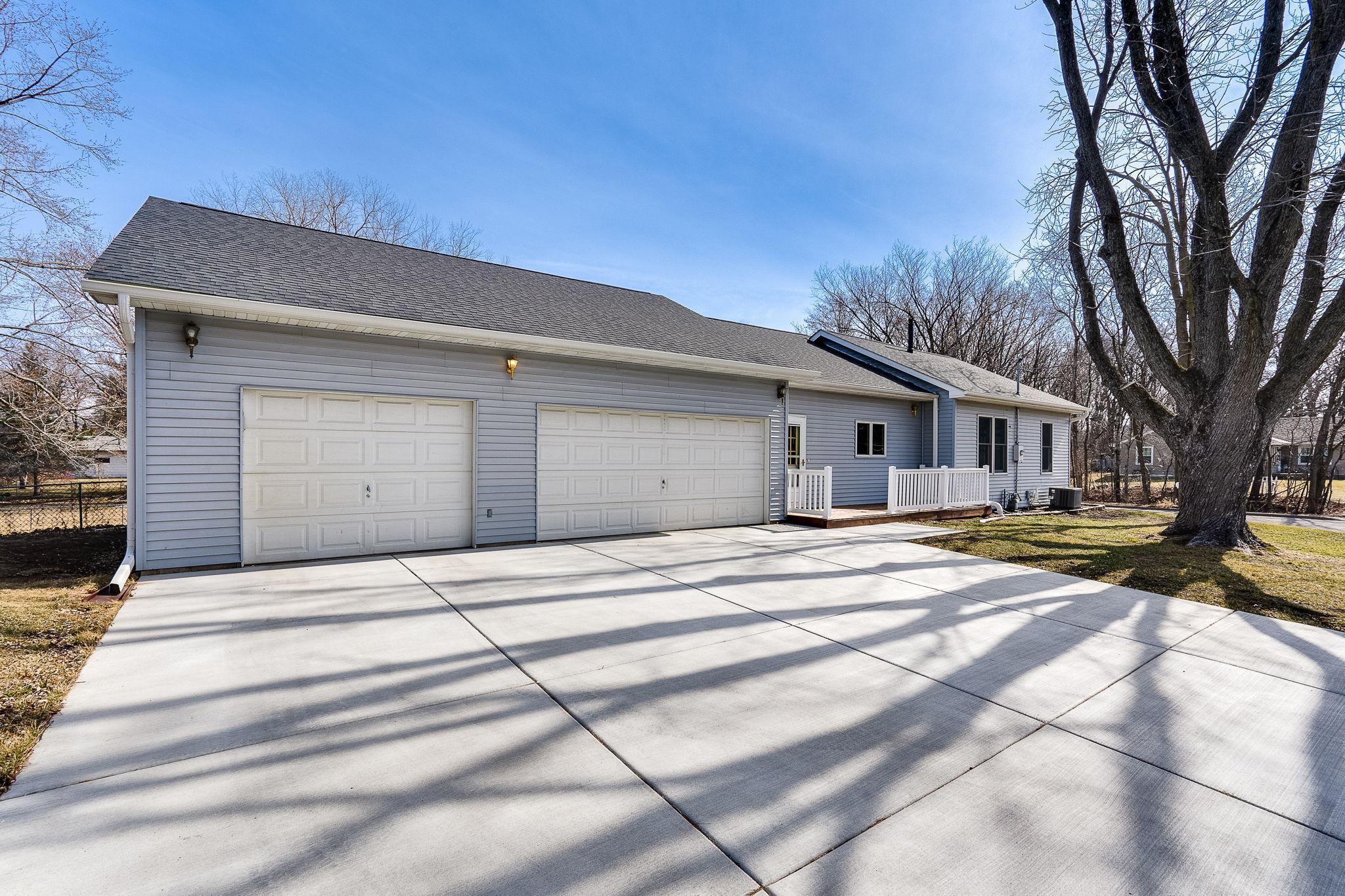 View of Residential at 6316 48th Street, Oakdale MN 55128, Oakdale - Mike Wilen | Minnesota Team Real Estate