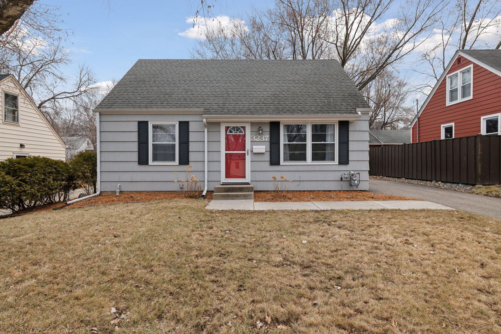 View of Residential at 3237 Sumter Avenue, Saint Louis Park MN 55426, Saint Louis Park - Mike Wilen | Minnesota Team Real Estate