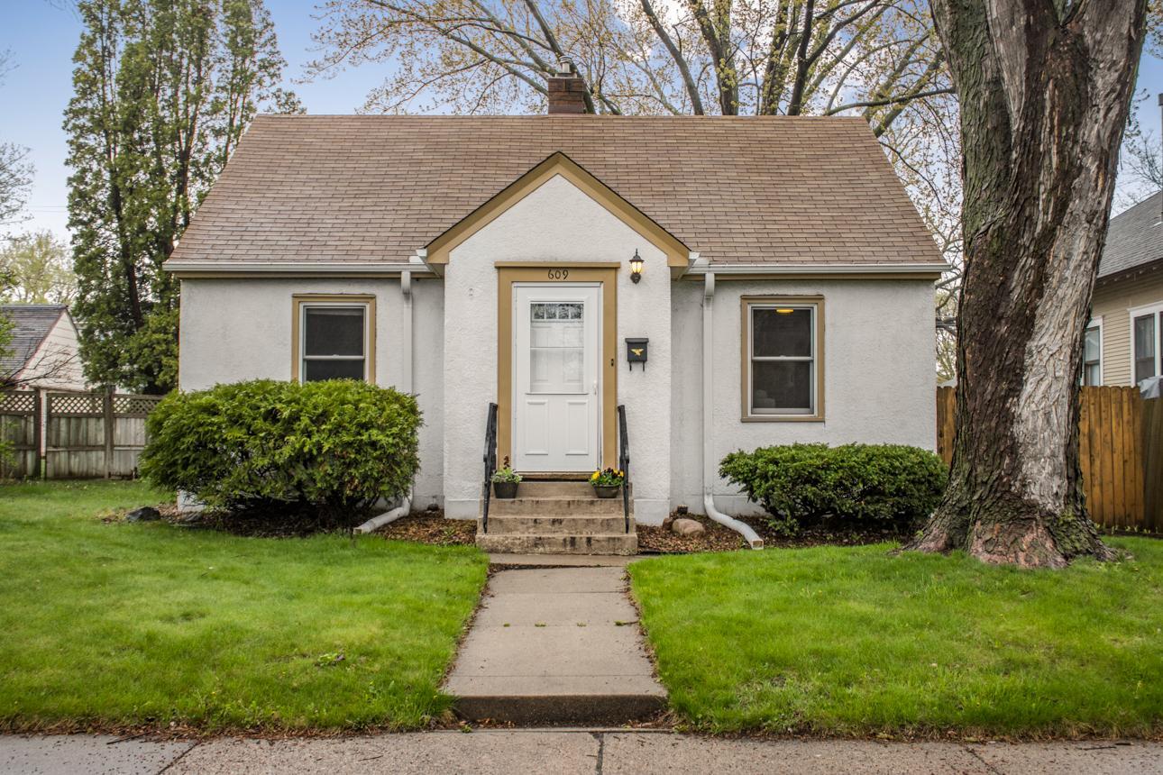 View of Residential at 609 Geranium Avenue, Saint Paul MN 55130, Saint Paul - Mike Wilen | Minnesota Team Real Estate