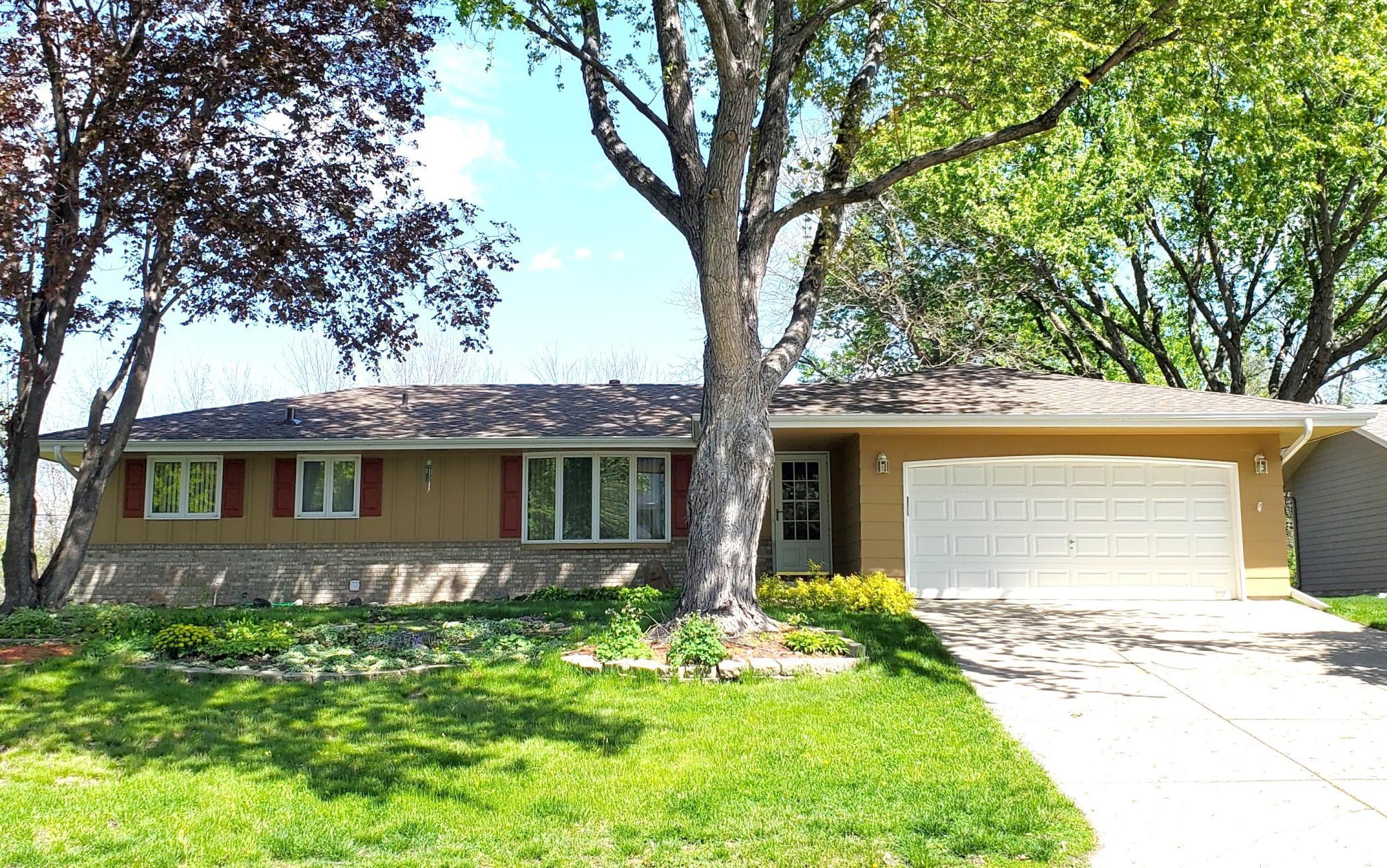 View of Residential at 8516 40th Avenue, New Hope MN 55427, New Hope - Mike Wilen | Minnesota Team Real Estate