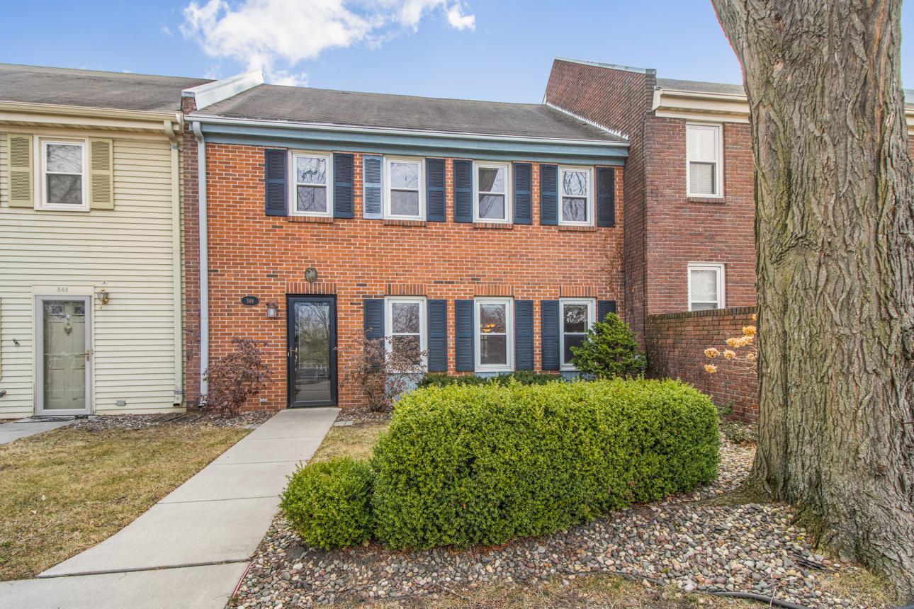 View of Residential at 588 Maple Park Drive, Mendota Heights MN 55118, Mendota Heights - Mike Wilen | Minnesota Team Real Estate