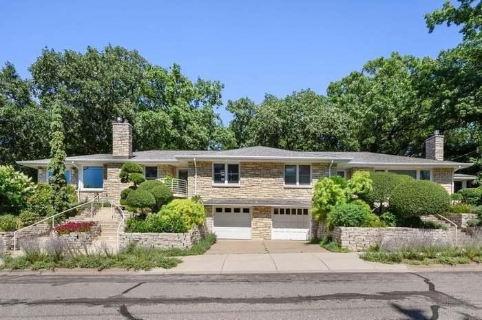 View of Residential Income at 1818 / 1820 Douglas Avenue, Minneapolis MN 55403, Minneapolis - Mike Wilen | Minnesota Team Real Estate