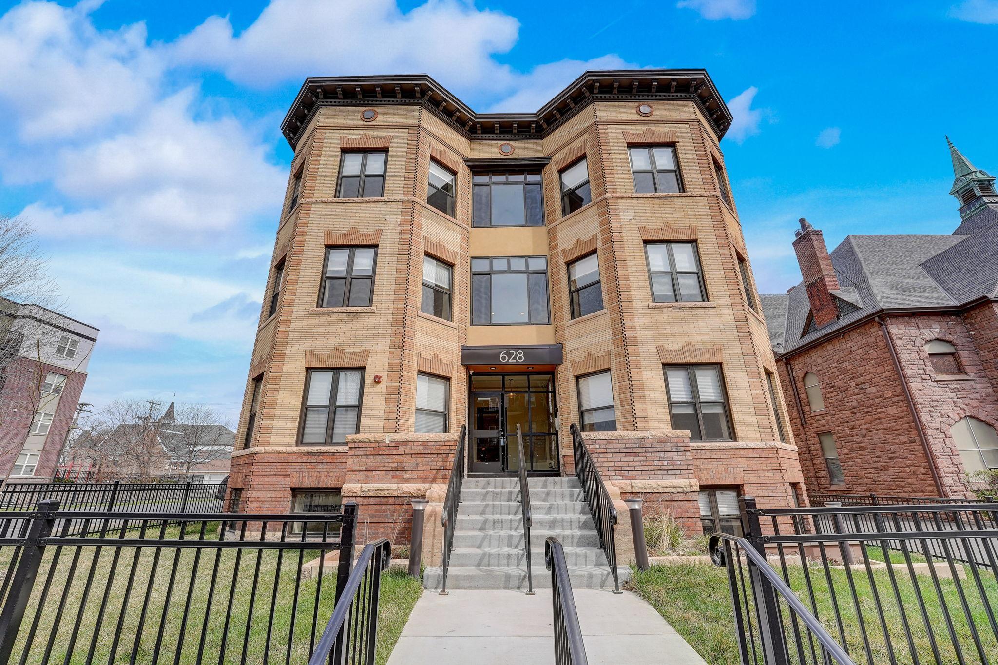 View of Residential at 628 Franklin Avenue #202, Minneapolis MN 55404, Minneapolis - Mike Wilen | Minnesota Team Real Estate