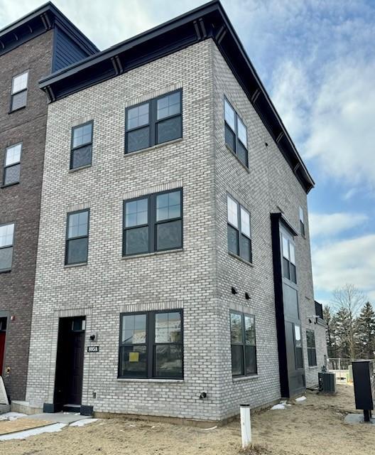 View of Residential at 895 Woodlawn Avenue #A, Saint Paul MN 55116, Saint Paul - Mike Wilen | Minnesota Team Real Estate