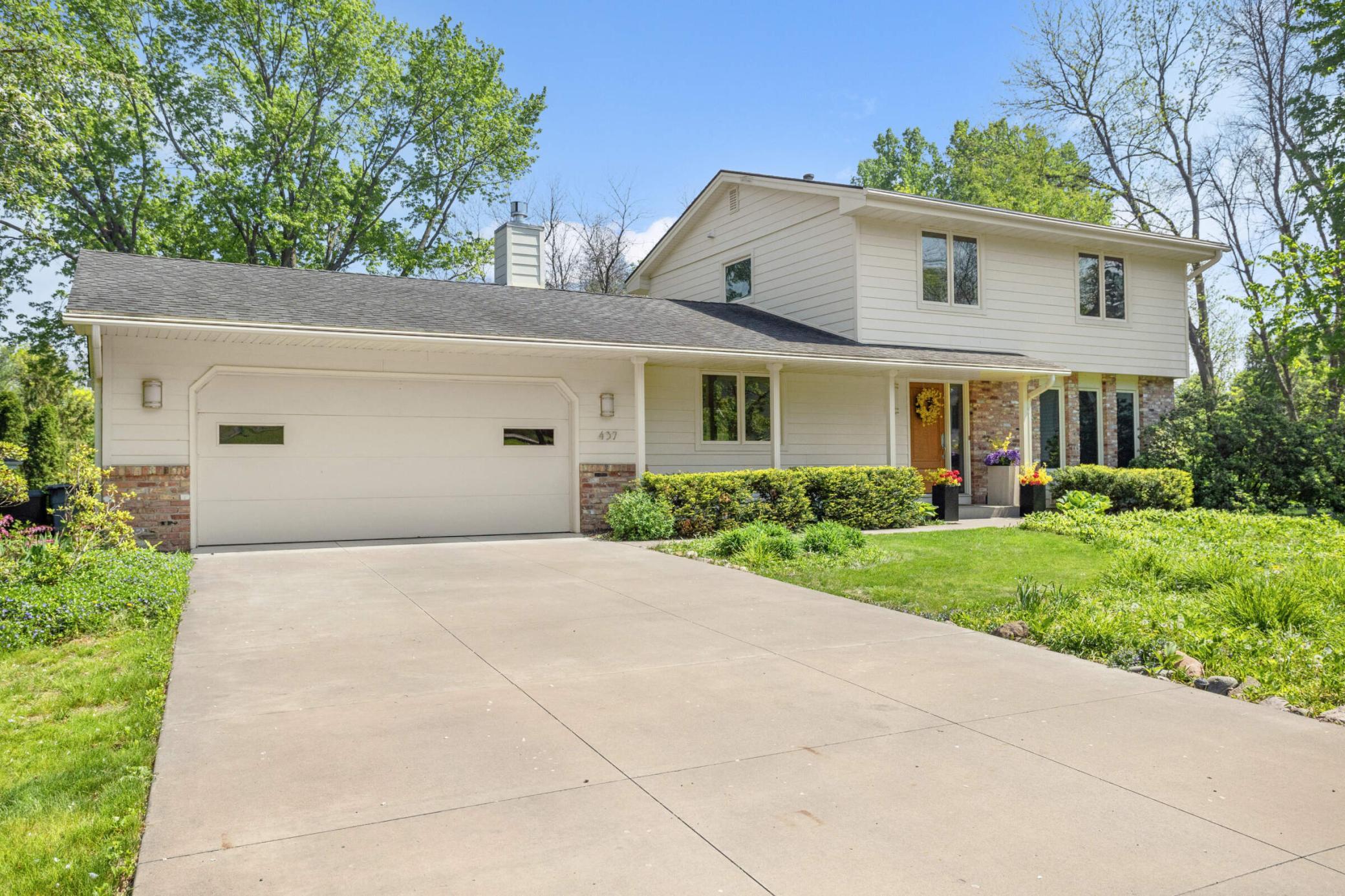 View of Residential at 437 Birchwood Court, Saint Paul MN 55110, Saint Paul - Mike Wilen | Minnesota Team Real Estate