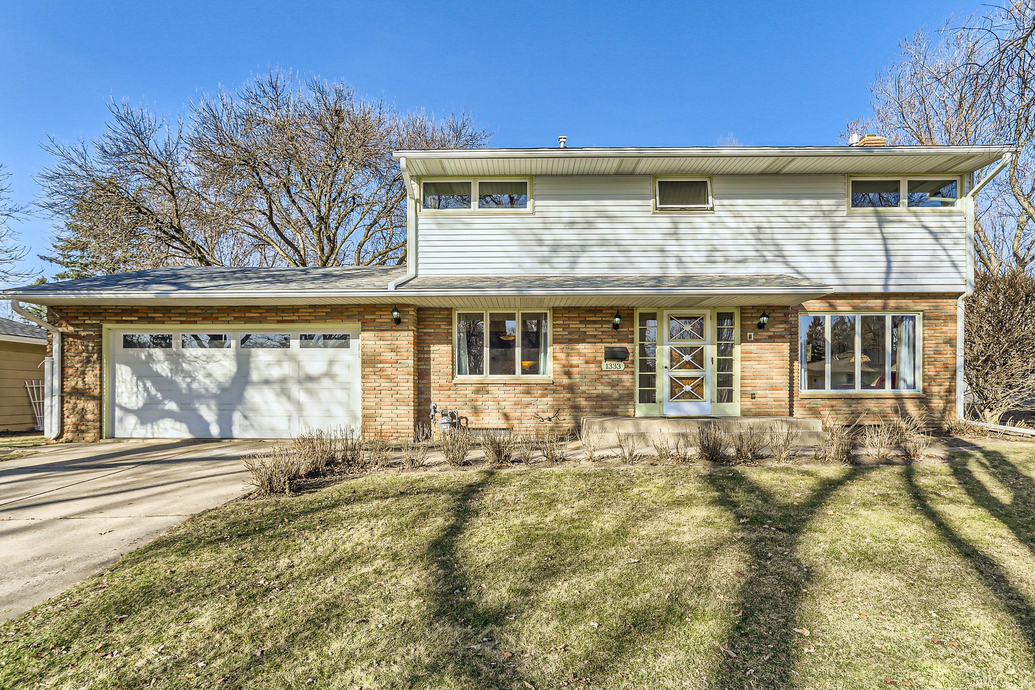 View of Residential at 1333 Manomin Avenue, West Saint Paul MN 55118, West Saint Paul - Mike Wilen | Minnesota Team Real Estate
