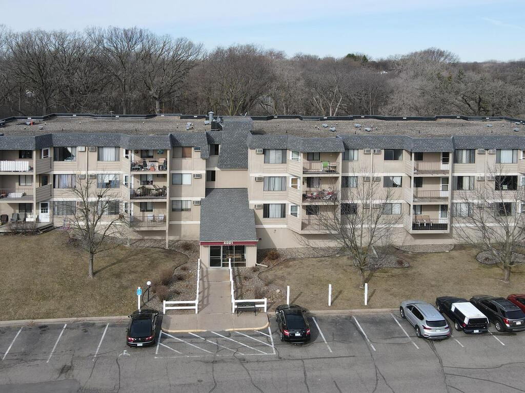 View of Residential at 4001 Heritage Hills Drive #203, Bloomington MN 55437, Bloomington - Mike Wilen | Minnesota Team Real Estate