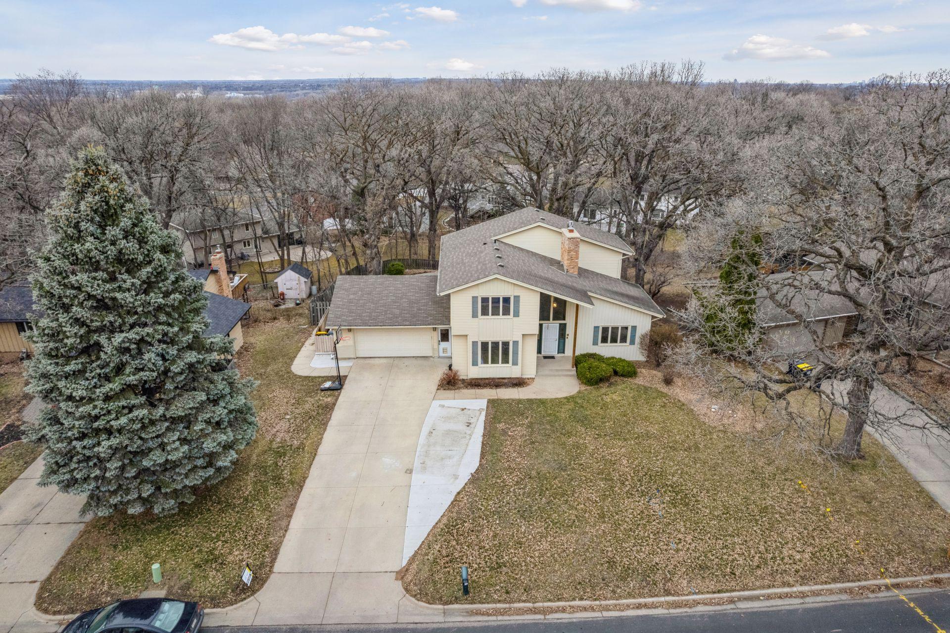 View of Residential at 13412 York Avenue, Burnsville MN 55337, Burnsville - Mike Wilen | Minnesota Team Real Estate