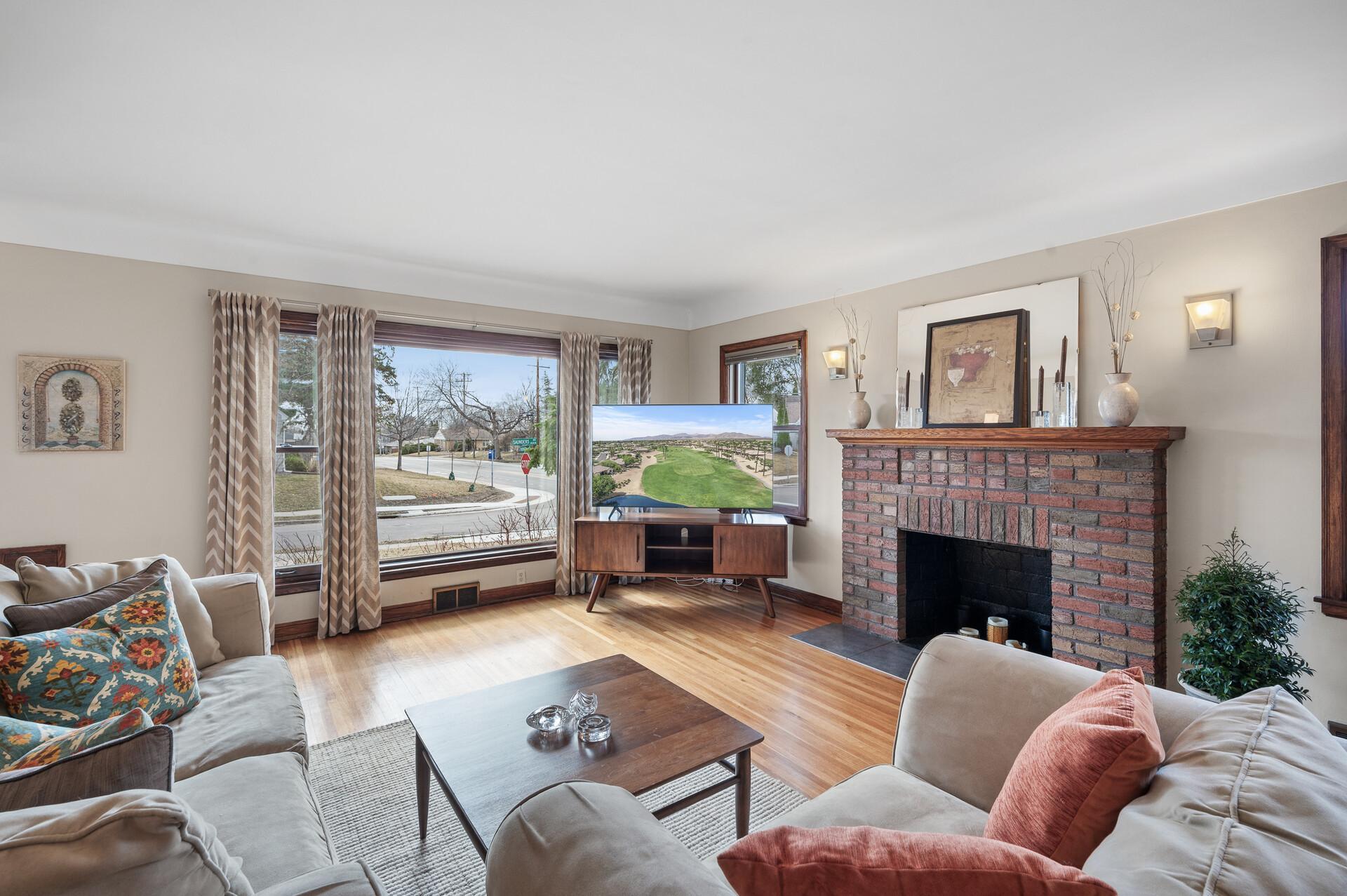 View of Residential at 1815 Saunders Avenue, Saint Paul MN 55116, Saint Paul - Mike Wilen | Minnesota Team Real Estate