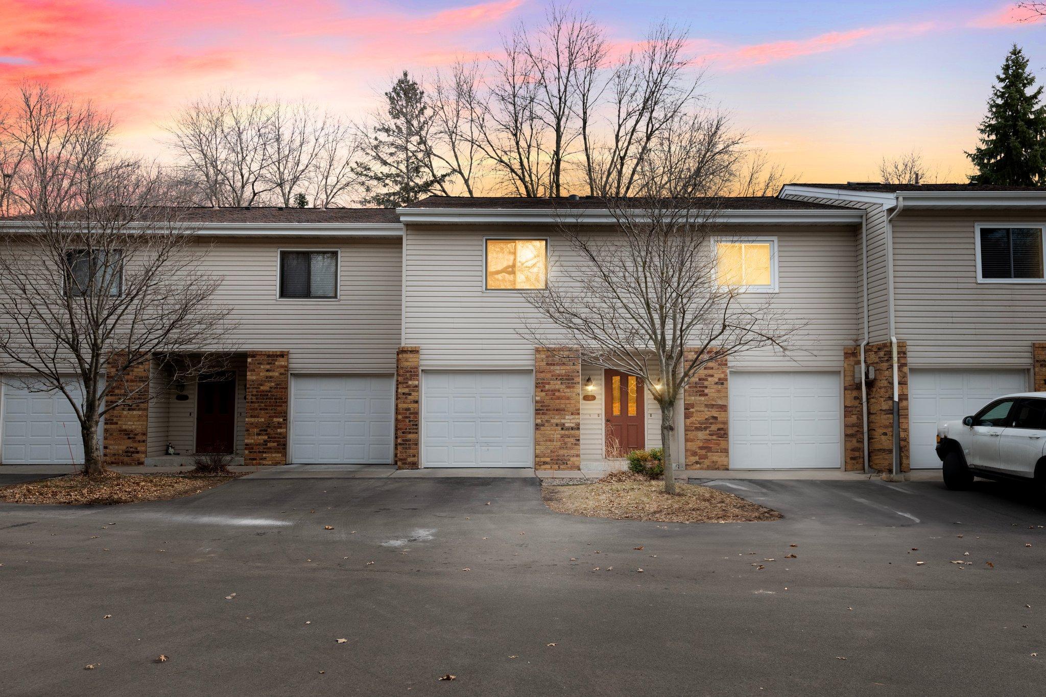 View of Residential at 17566 Pond Circle, Eden Prairie MN 55346, Eden Prairie - Mike Wilen | Minnesota Team Real Estate