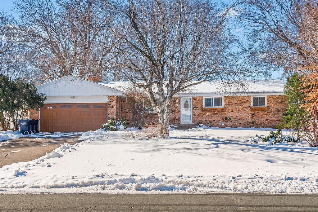 View of Residential at 305 136th Street, Burnsville MN 55337, Burnsville - Mike Wilen | Minnesota Team Real Estate