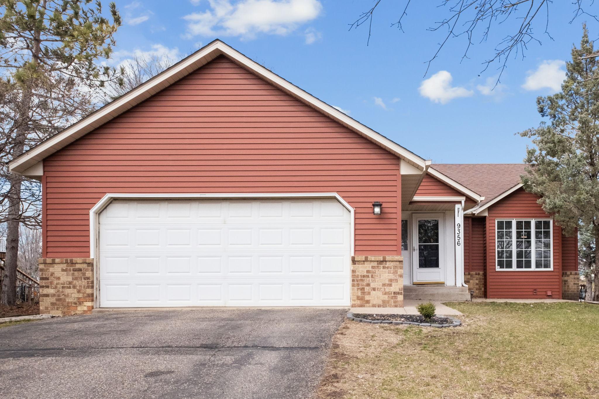 View of Residential at 9356 73rd Street, Cottage Grove MN 55016, Cottage Grove - Mike Wilen | Minnesota Team Real Estate