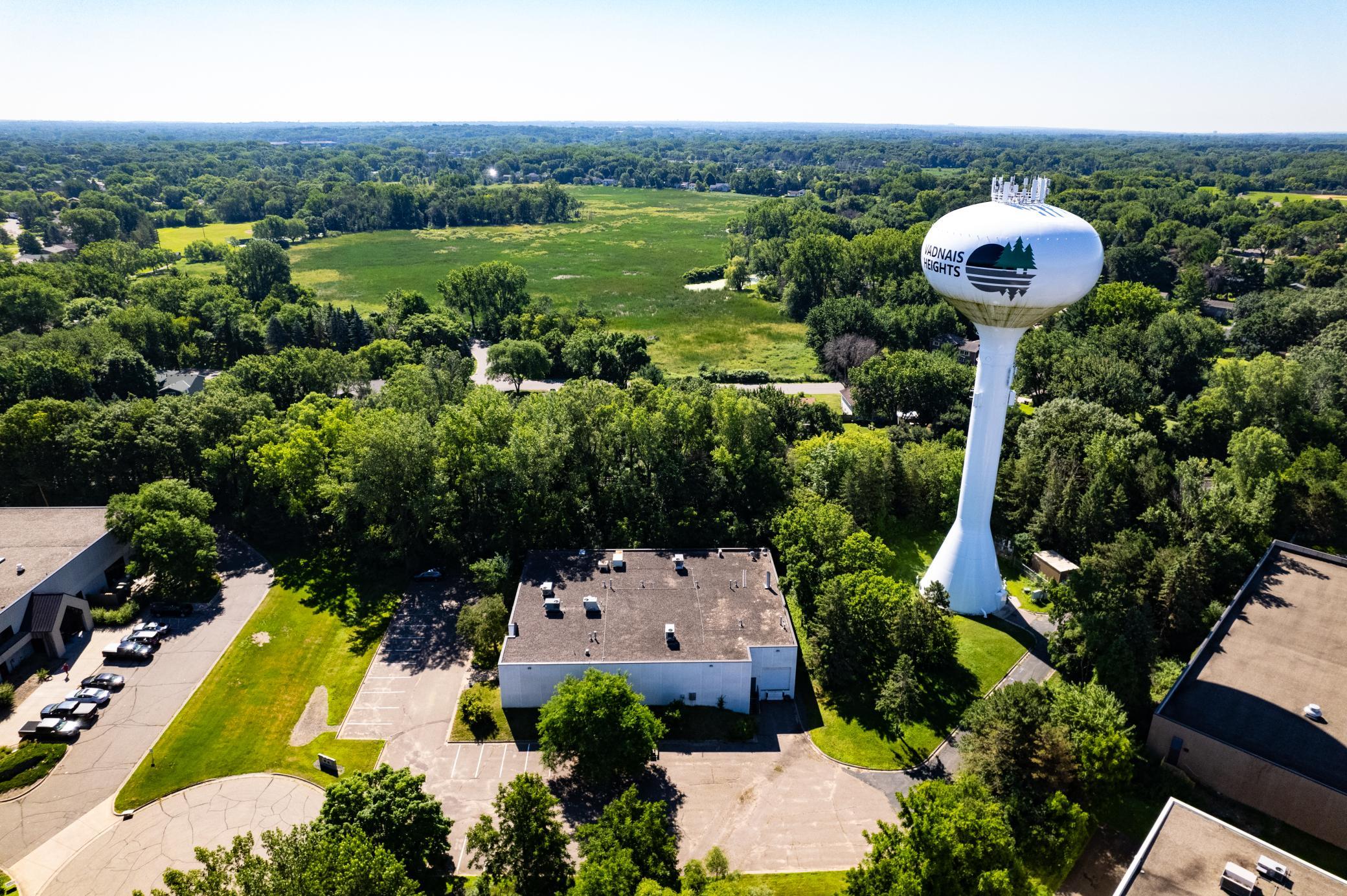 View of Commercial Sale at 400 Commerce Court, Vadnais Heights MN 55127, Vadnais Heights (20 of 22) - Mike Wilen | Minnesota Team Real Estate