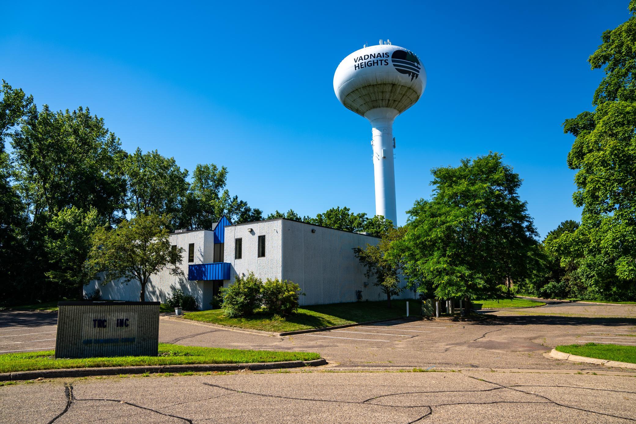 View of Commercial Sale at 400 Commerce Court, Vadnais Heights MN 55127, Vadnais Heights (15 of 22) - Mike Wilen | Minnesota Team Real Estate