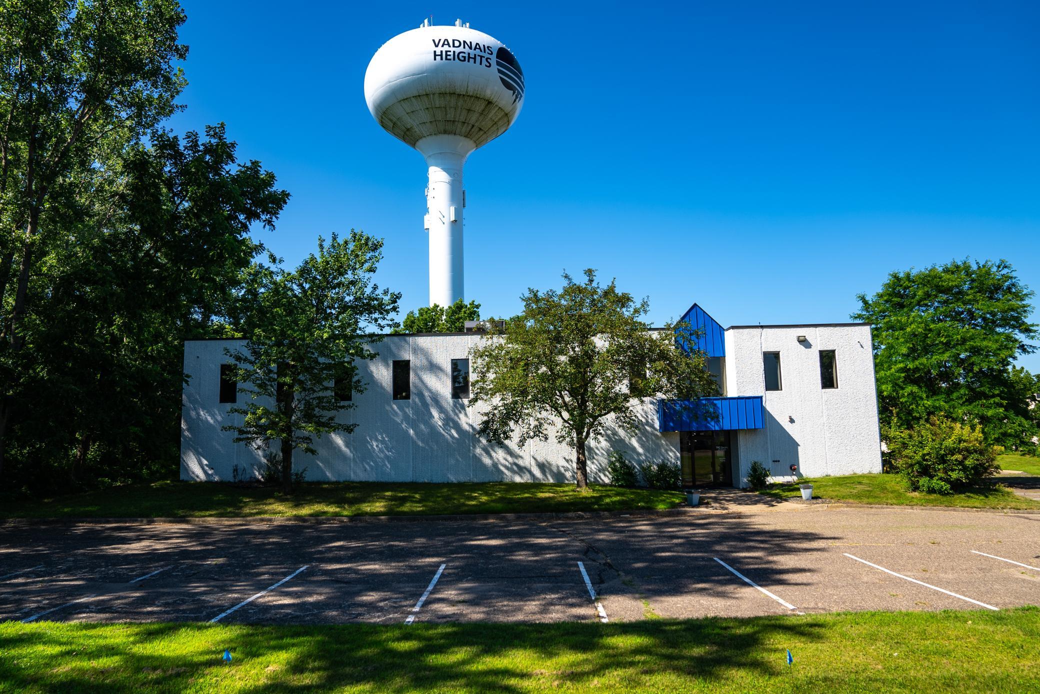 View of Commercial Sale at 400 Commerce Court, Vadnais Heights MN 55127, Vadnais Heights (14 of 22) - Mike Wilen | Minnesota Team Real Estate