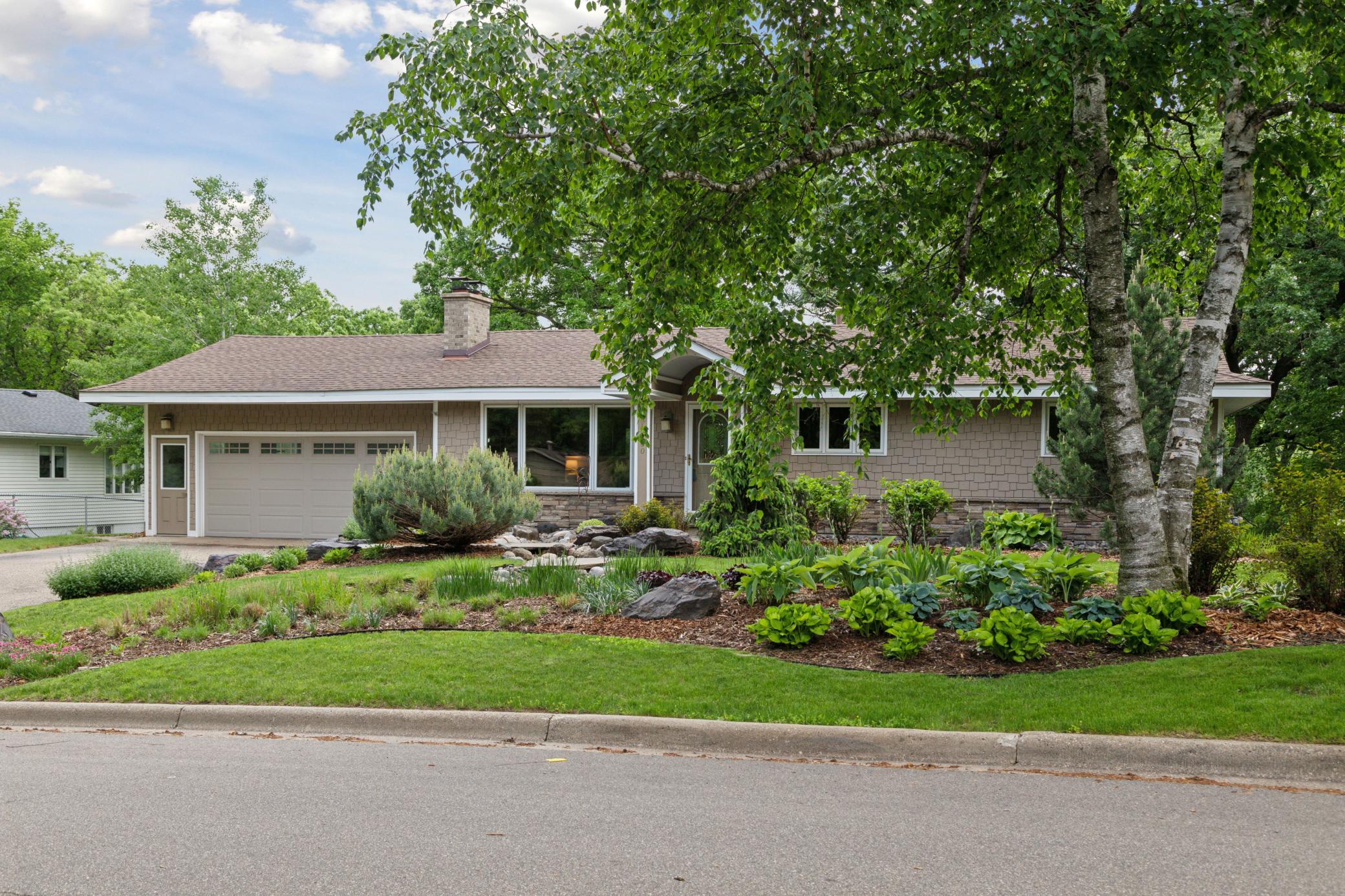 View of Residential at 10260 Oak Shore Drive, Lakeville MN 55044, Lakeville - Mike Wilen | Minnesota Team Real Estate