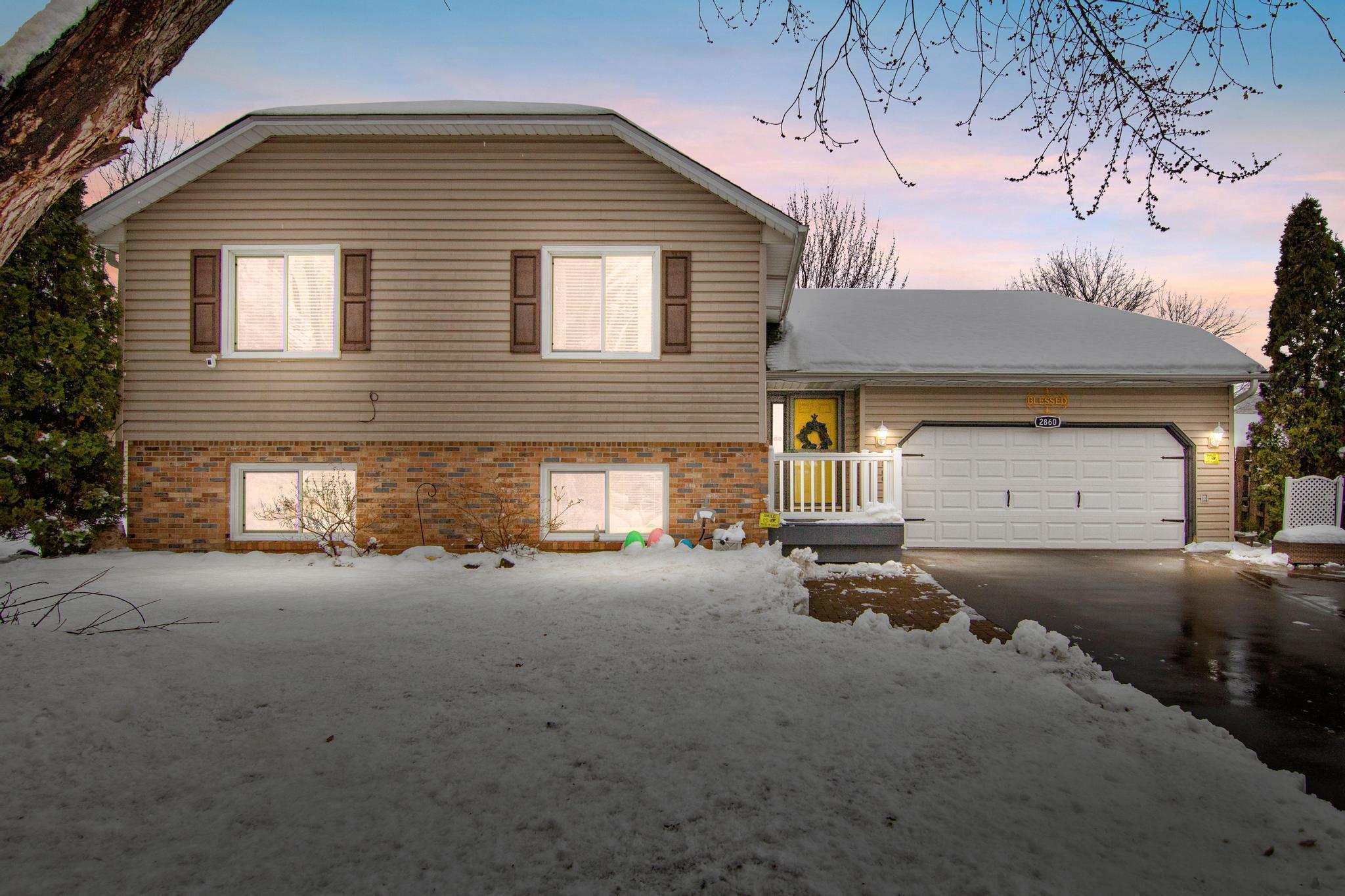 View of Residential at 2860 Hilo Avenue, Oakdale MN 55128, Oakdale - Mike Wilen | Minnesota Team Real Estate
