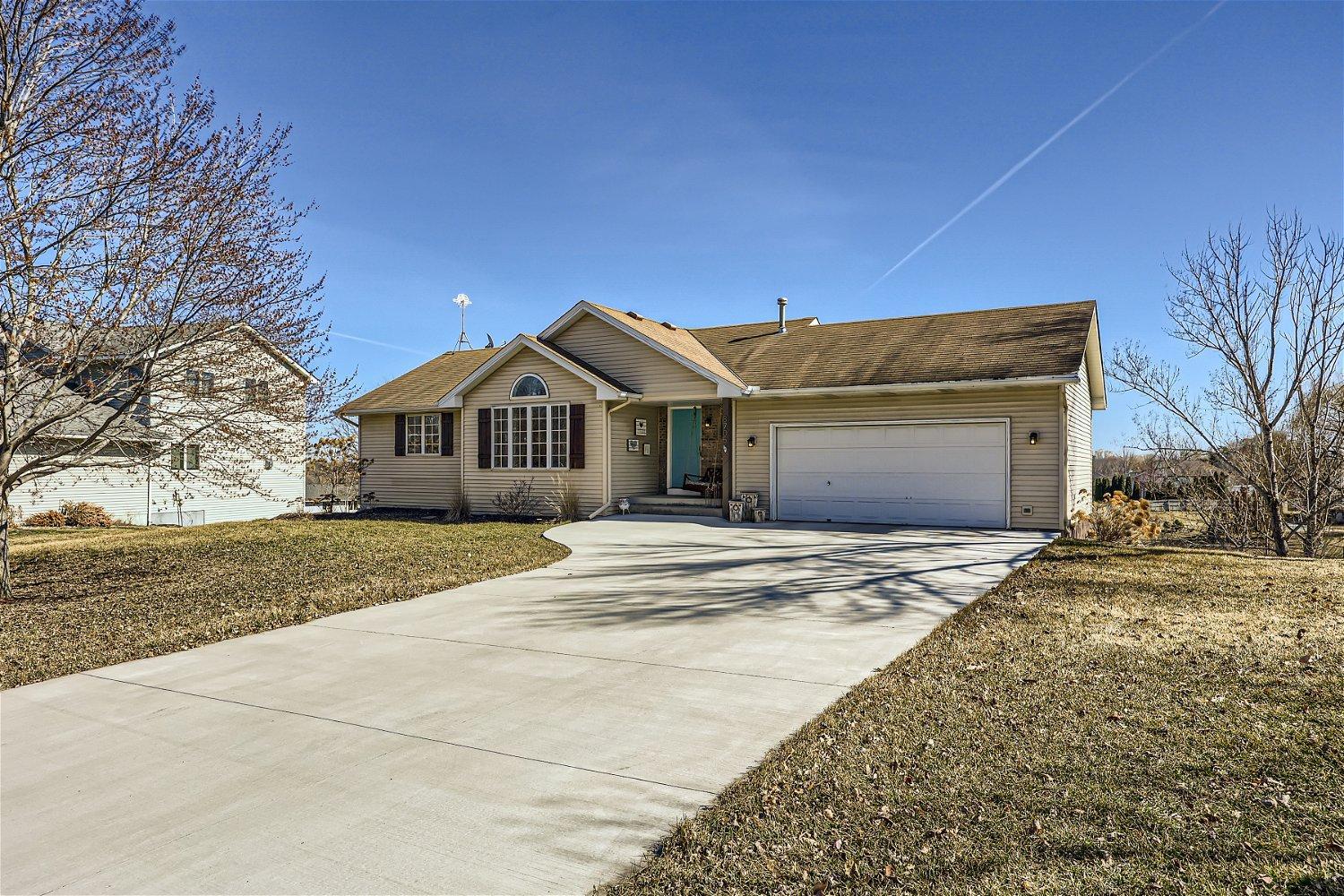 View of Residential at 8705 Hillview Drive, Saint Bonifacius MN 55375, Saint Bonifacius - Mike Wilen | Minnesota Team Real Estate