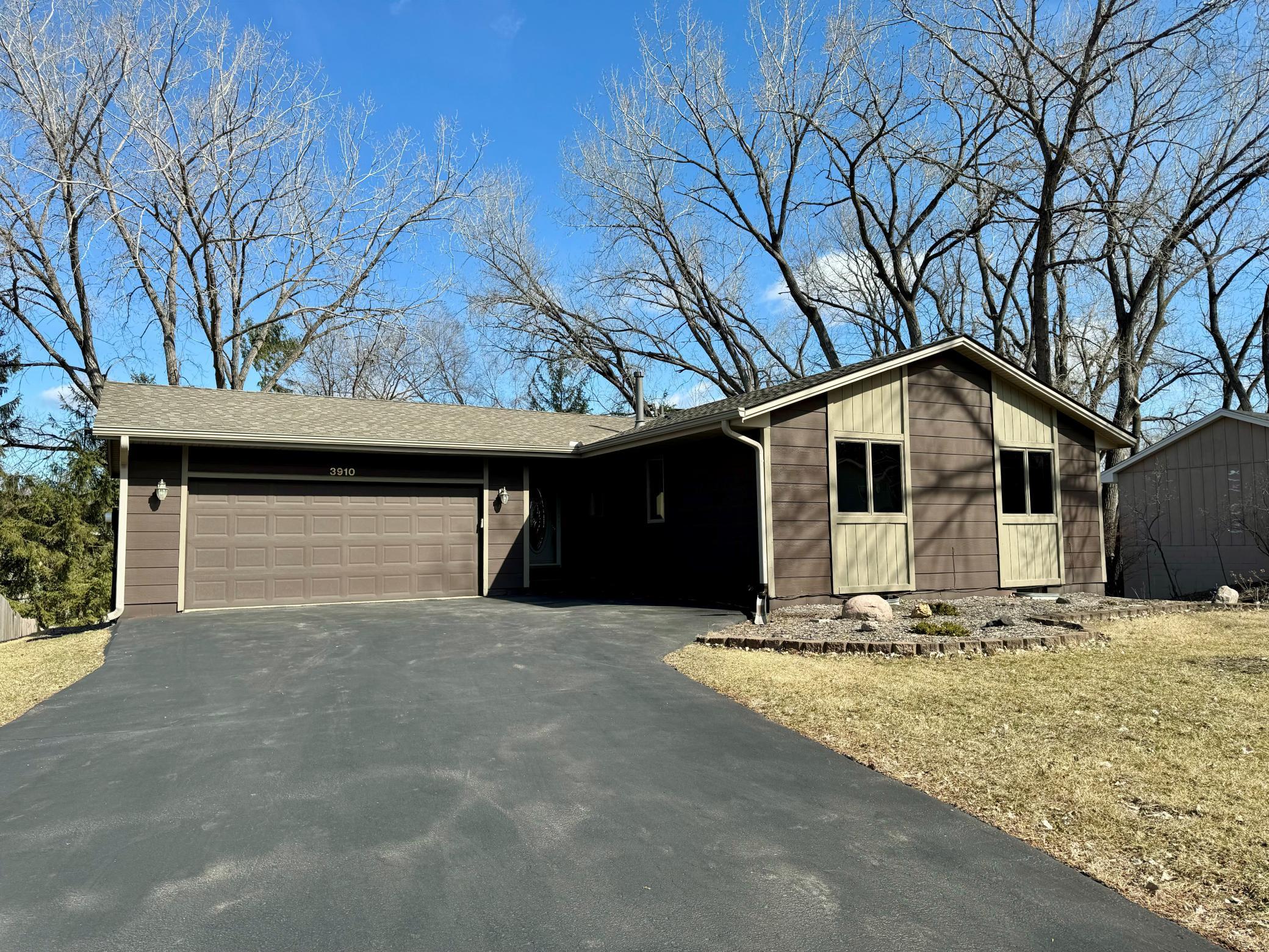 View of Residential at 3910 Pebblebrook Drive, Bloomington MN 55437, Bloomington - Mike Wilen | Minnesota Team Real Estate