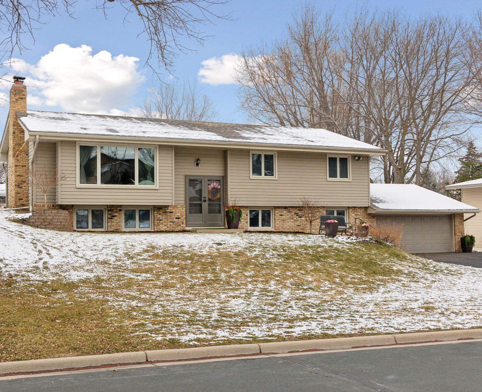 View of Residential at 2712 Dana Drive, Burnsville MN 55337, Burnsville - Mike Wilen | Minnesota Team Real Estate