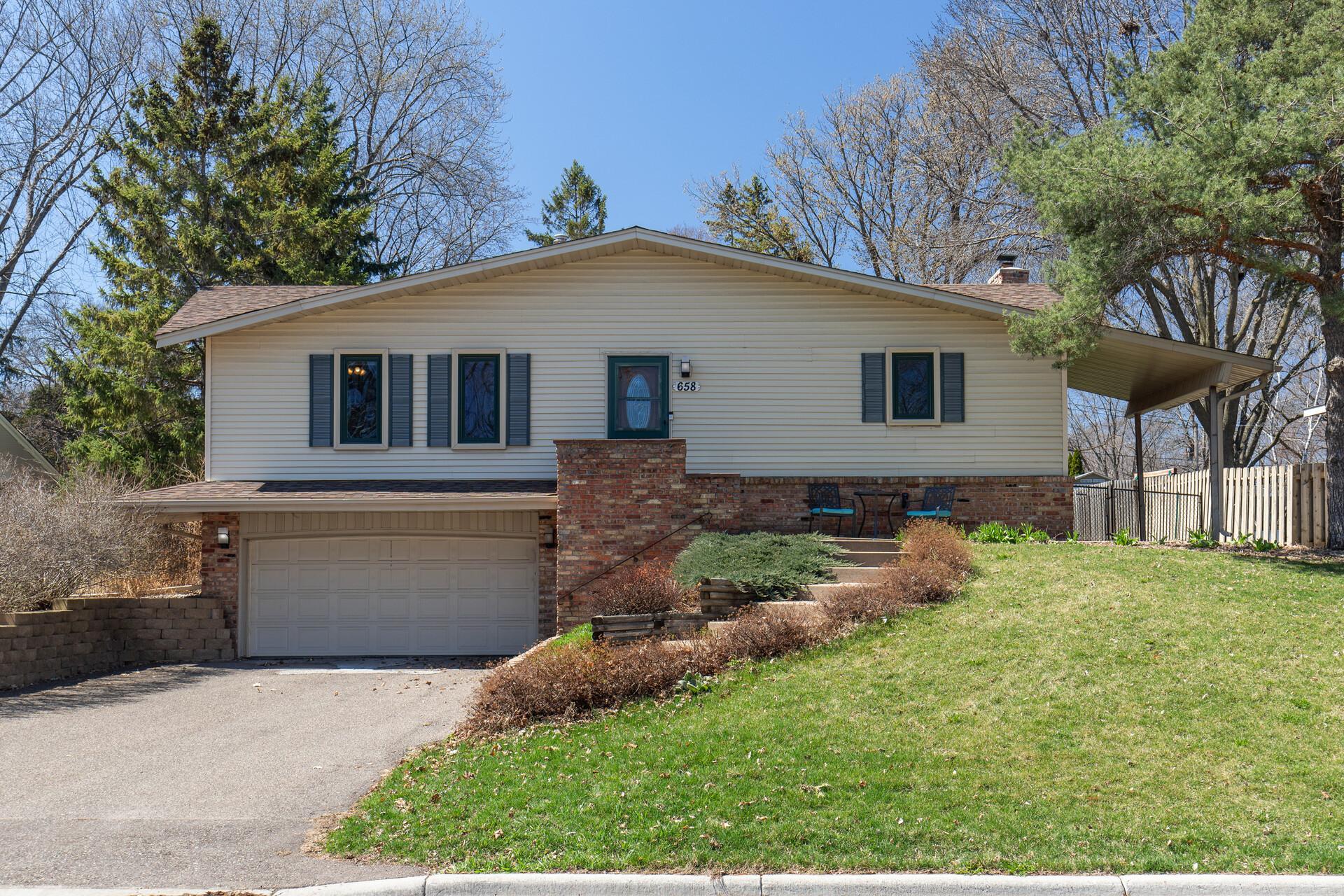 View of Residential at 658 Mccallum Drive, New Brighton MN 55112, New Brighton - Mike Wilen | Minnesota Team Real Estate
