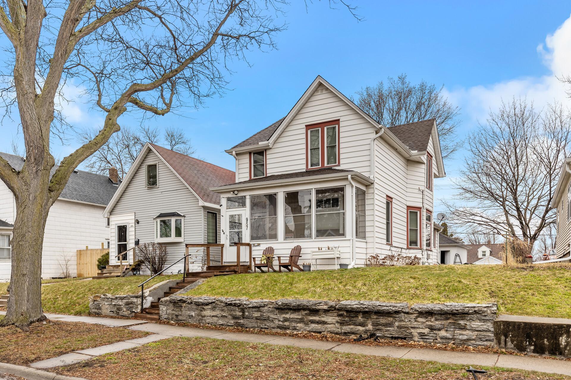View of Residential at 957 Rose Avenue, Saint Paul MN 55106, Saint Paul - Mike Wilen | Minnesota Team Real Estate