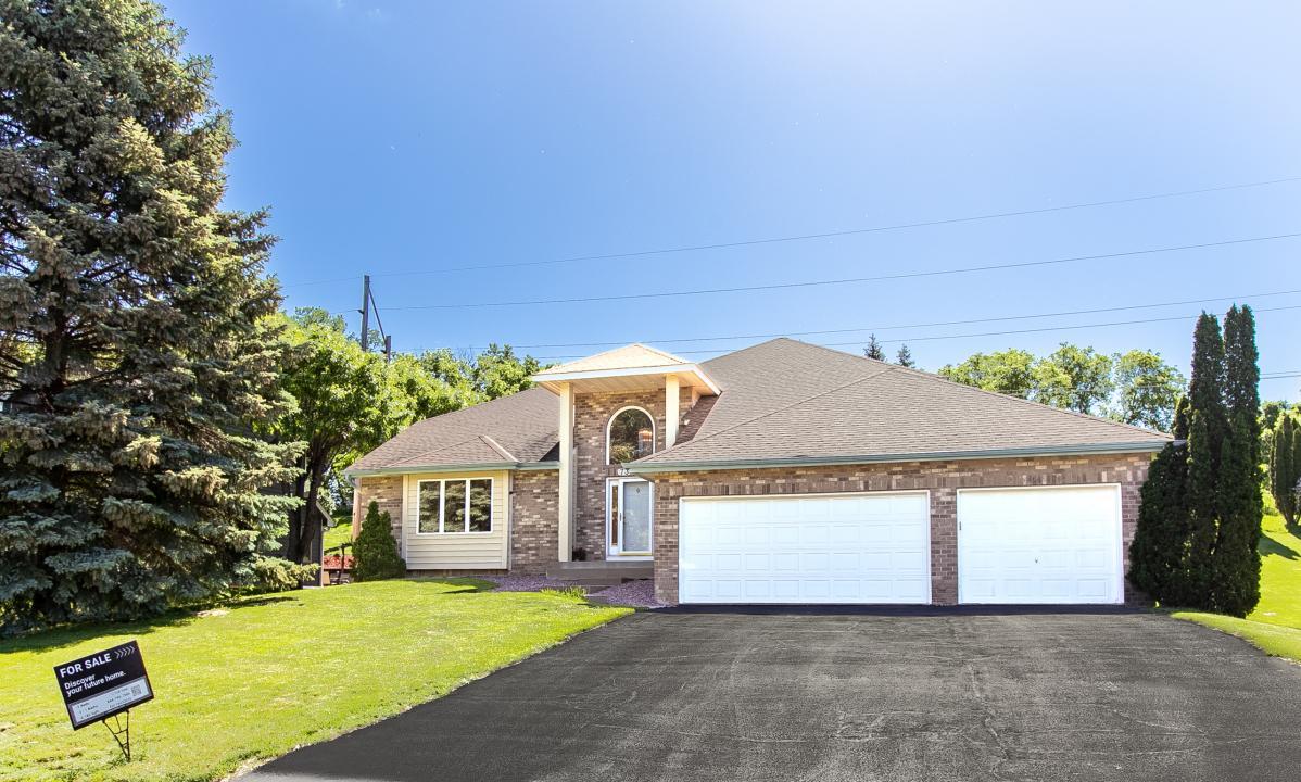 View of Residential at 7333 Moonlight Lane, Eden Prairie MN 55346, Eden Prairie - Mike Wilen | Minnesota Team Real Estate