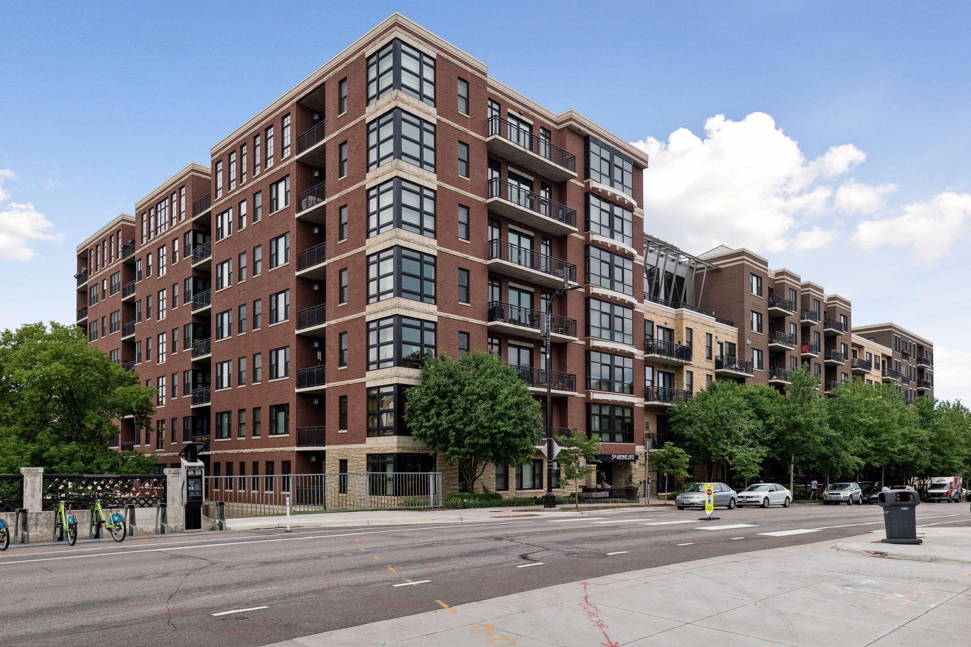 View of Residential at 401 2nd Street #307, Minneapolis MN 55401, Minneapolis - Mike Wilen | Minnesota Team Real Estate