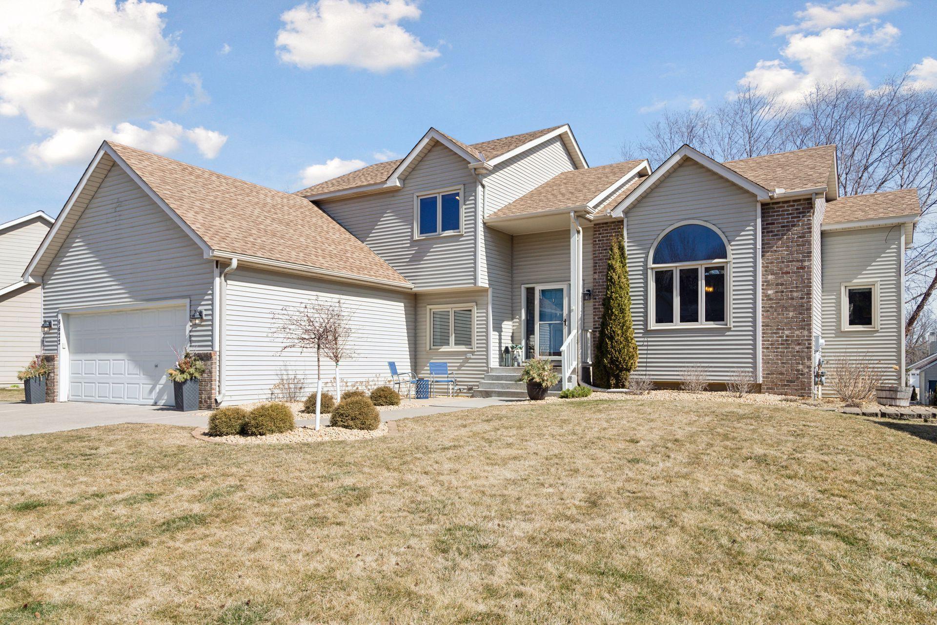 View of Residential at 9622 Hillingdon Road, Woodbury MN 55125, Woodbury - Mike Wilen | Minnesota Team Real Estate