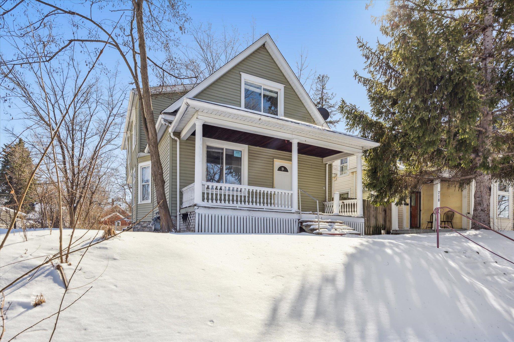 View of Residential Income at 722 Geranium Avenue, Saint Paul MN 55106, Saint Paul - Mike Wilen | Minnesota Team Real Estate