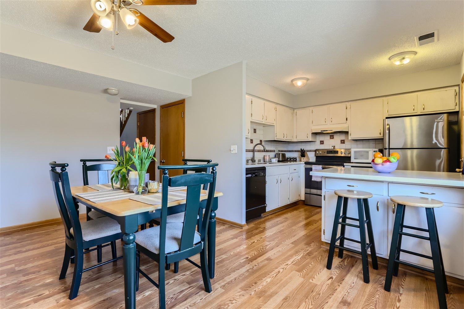 View of Residential at 7836 Dunmore Road, Woodbury MN 55125, Woodbury - Mike Wilen | Minnesota Team Real Estate